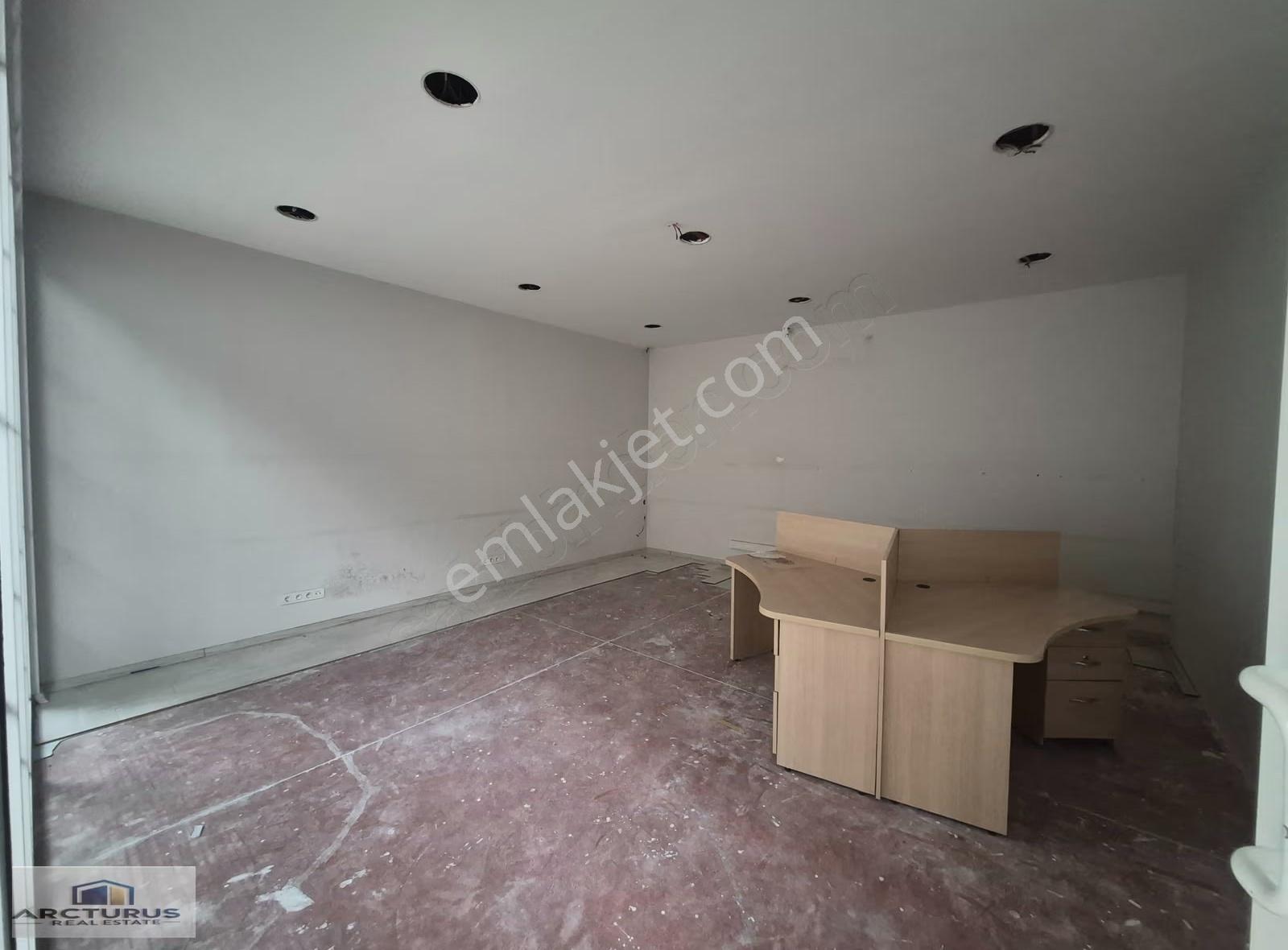 İkitelli İpkas Sanayi Sitesi 886m2 Atölye / İşyeri - Görsel 12