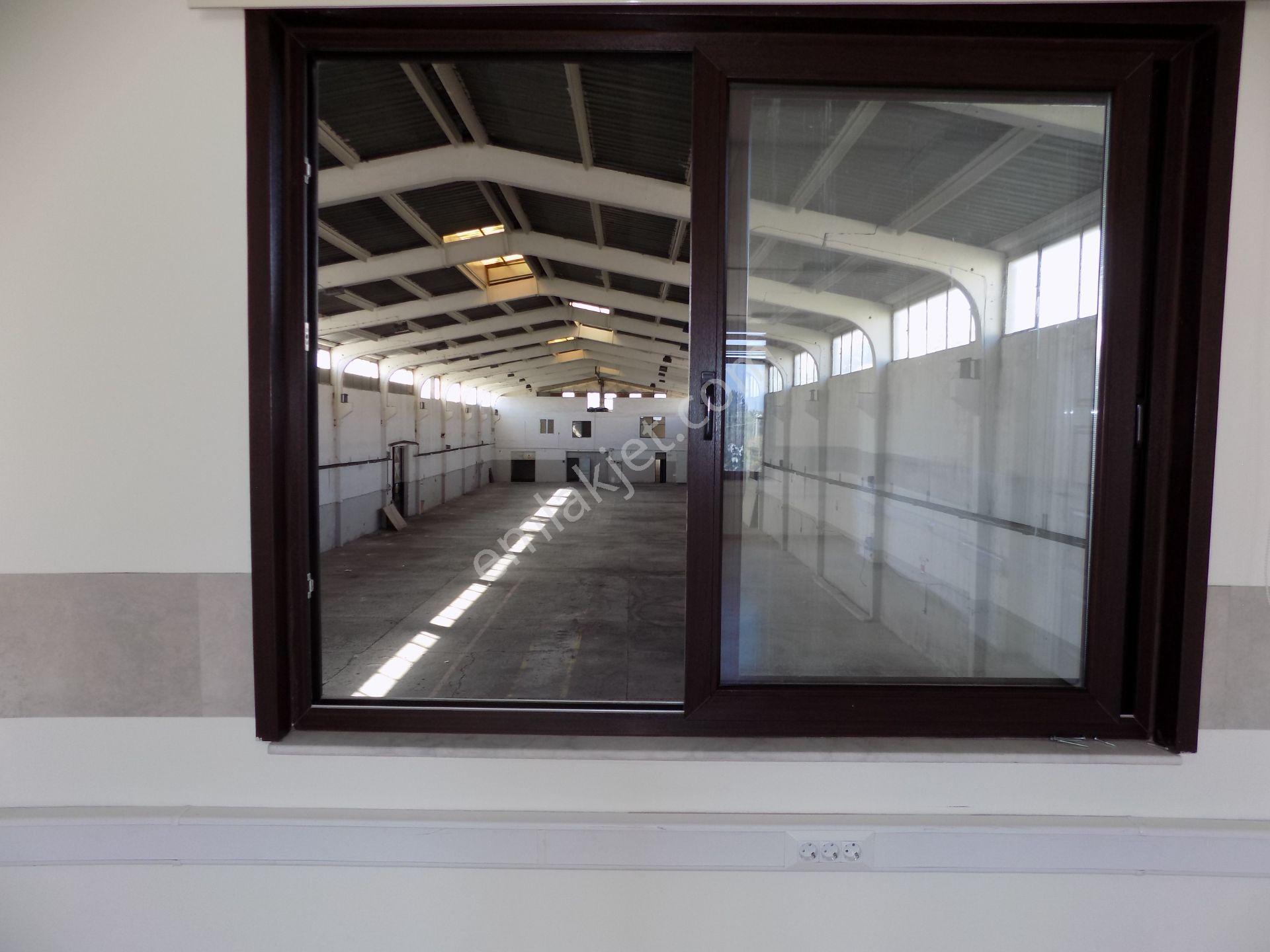 Silifke-taşucu Arasında D-400 Üzeri Kiralık Fabrika-depo