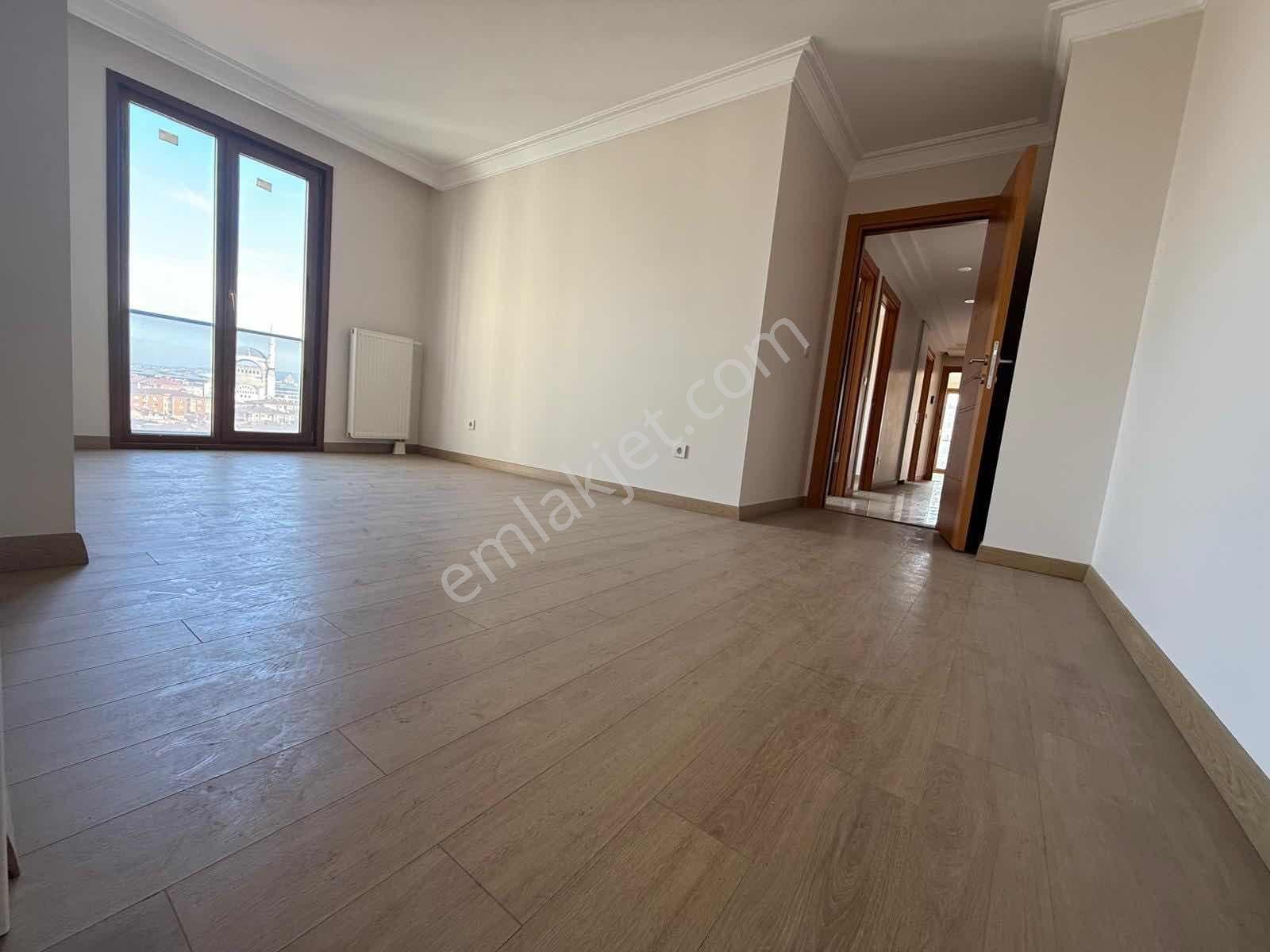 Ümraniye Atatürk Mh.3+1 Kapalı Oto Parklı Satılık Daire - Görsel 12