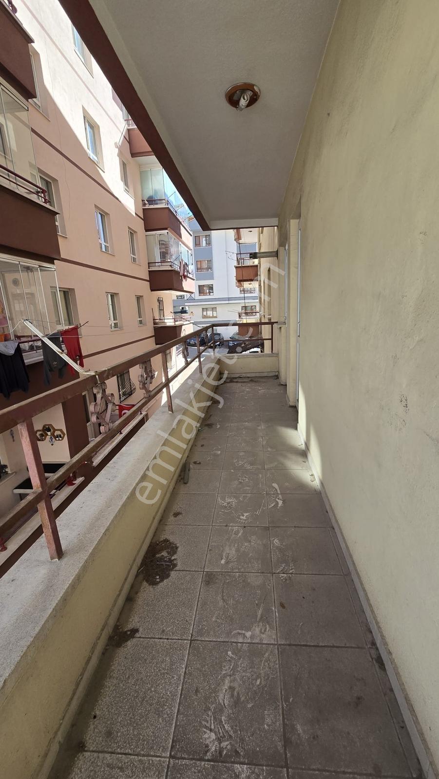 Hürel Mah 3+1 Kat 1 Arka Cephe Bağımsız 120 M2 Geniş Kullanışlı - Görsel 24