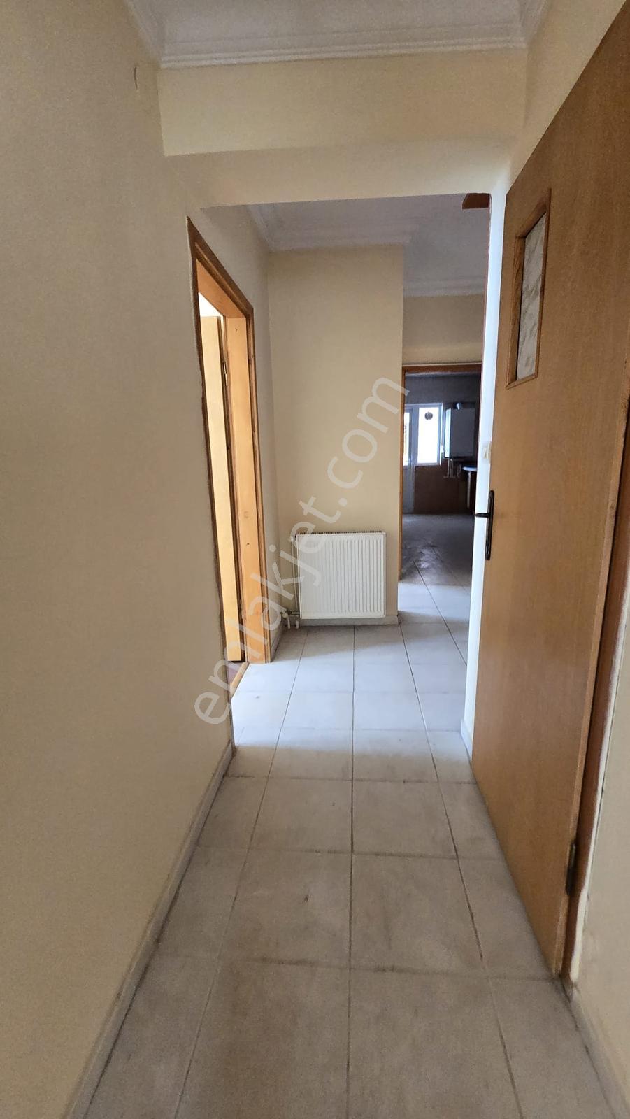 Hürel Mah 3+1 Kat 1 Arka Cephe Bağımsız 120 M2 Geniş Kullanışlı - Görsel 17