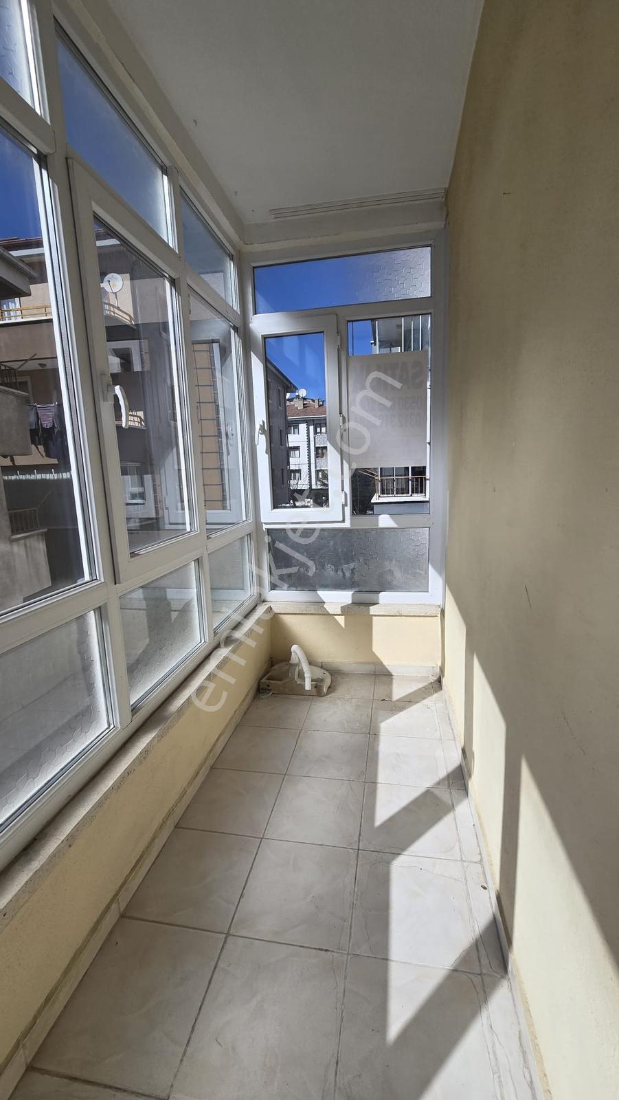 Hürel Mah 3+1 Kat 1 Arka Cephe Bağımsız 120 M2 Geniş Kullanışlı - Görsel 19
