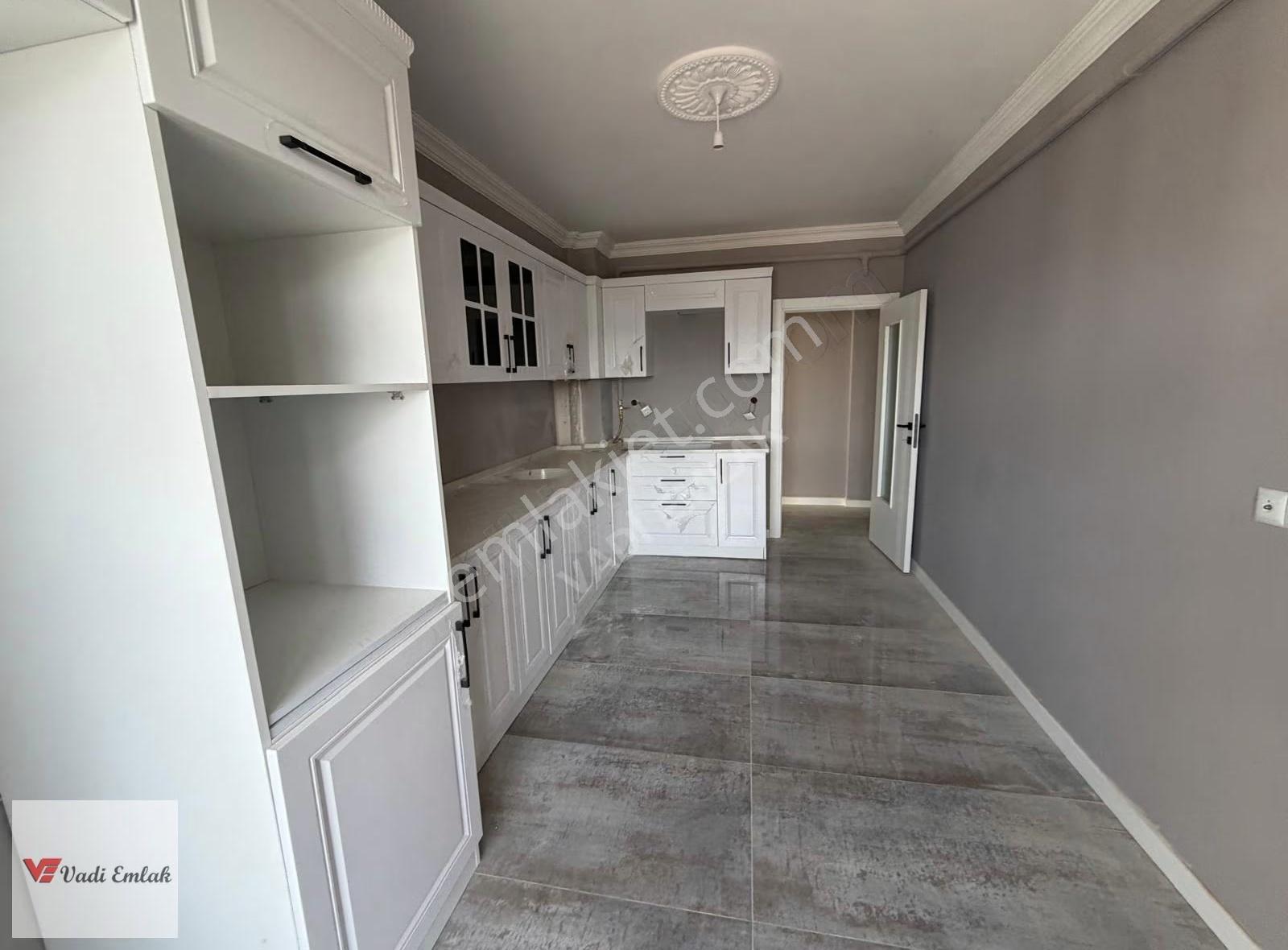 Güneşli'de Kiralık 2+1 Daire | Vadi Emlak - Görsel 9