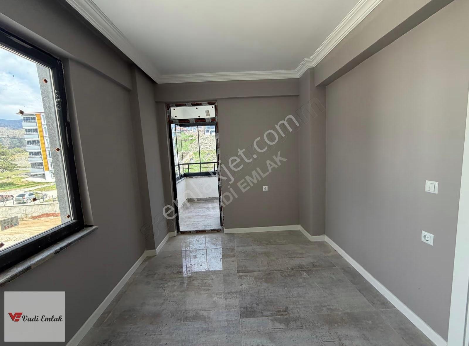 Güneşli'de Kiralık 2+1 Daire | Vadi Emlak - Görsel 2