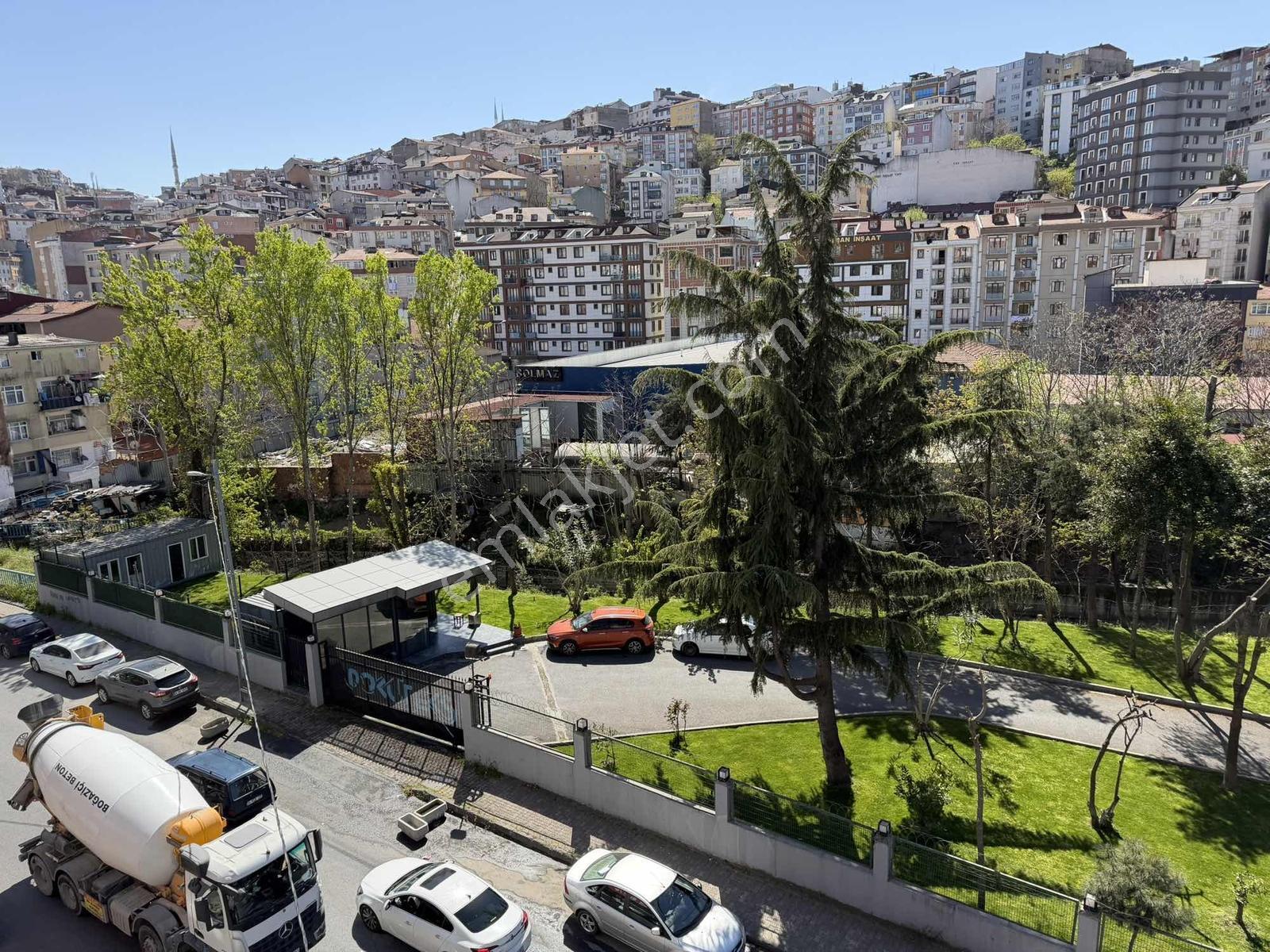 Kağıthane Çağlayan Mah Mükemmel Konumda 3+1 Ara Kat Daire - Görsel 21