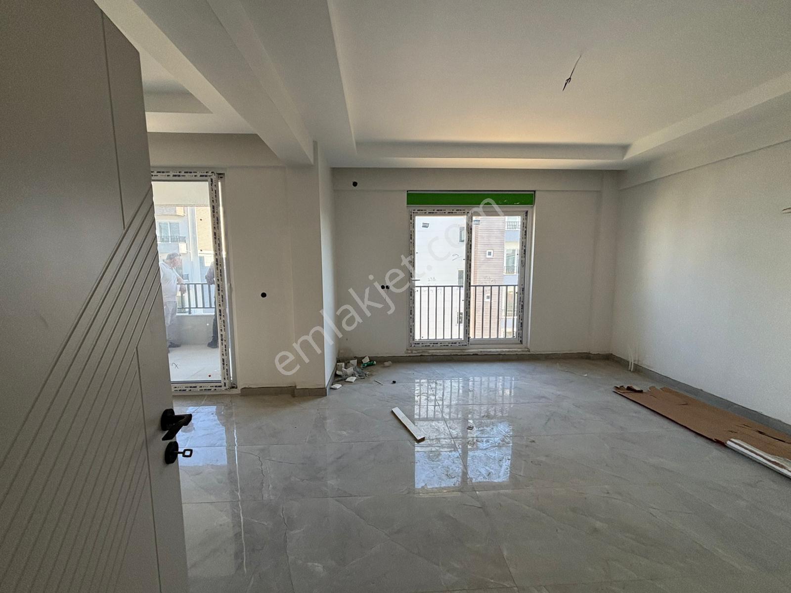 Usta Gayrimenkul'den Satılık 2+1 Havuzlu Sitede Sıfır Daire - Görsel 11