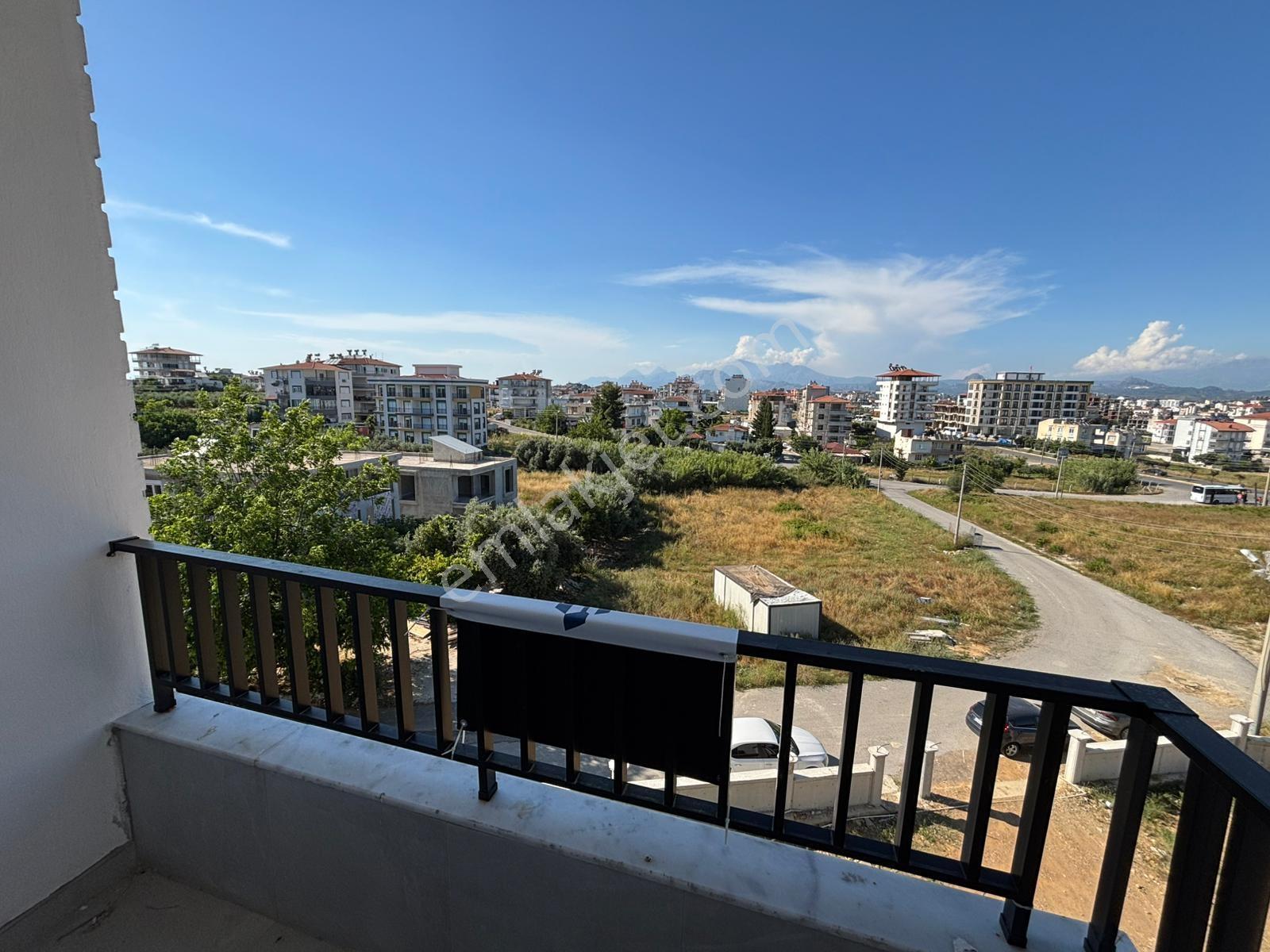 Usta Gayrimenkul'den Satılık 2+1 Havuzlu Sitede Sıfır Daire - Görsel 22