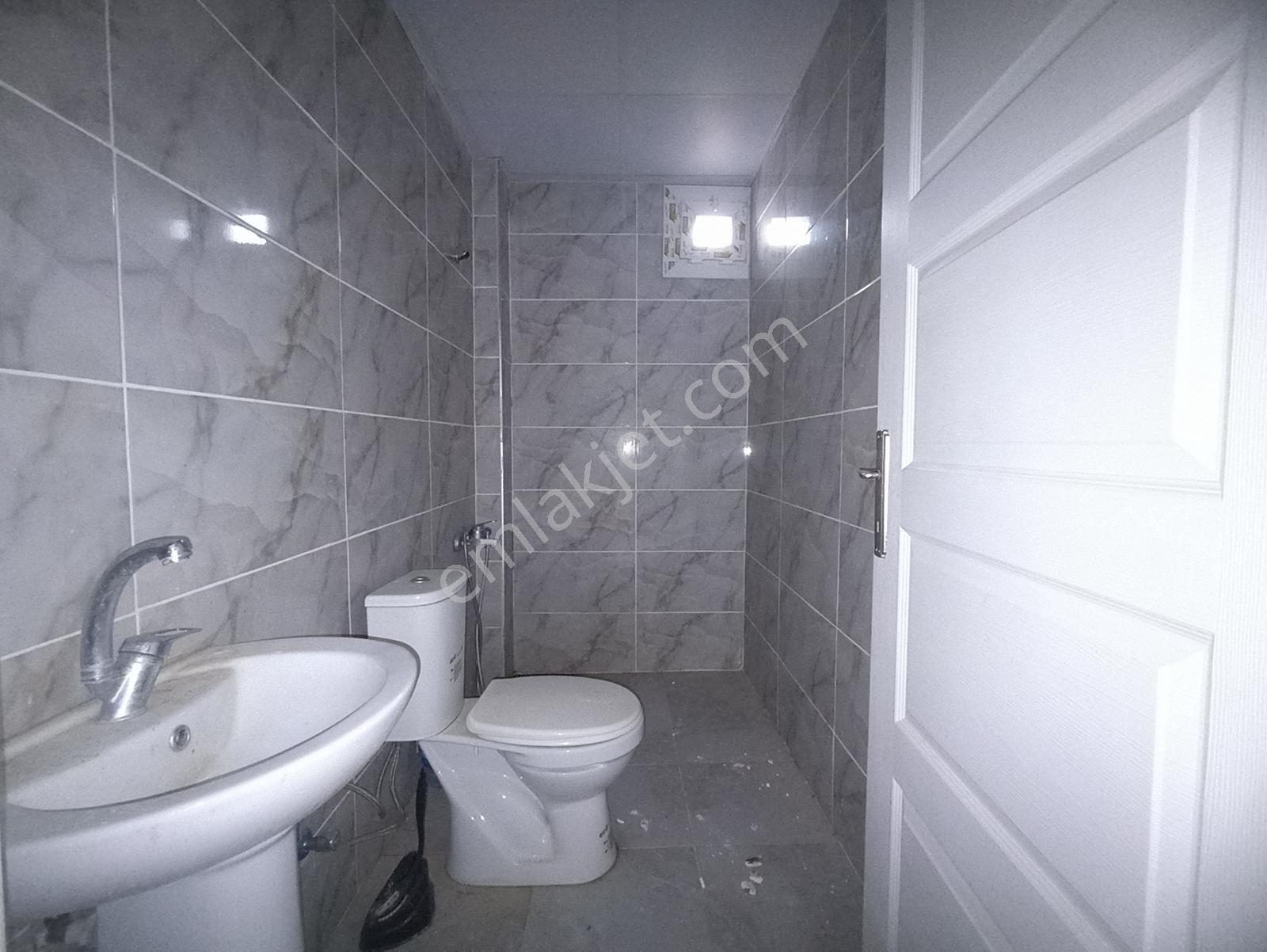 Farkmaraş Emlak Tan Aslanbey Mah. Kiralık 2+1 Geniş Daire - Görsel 2