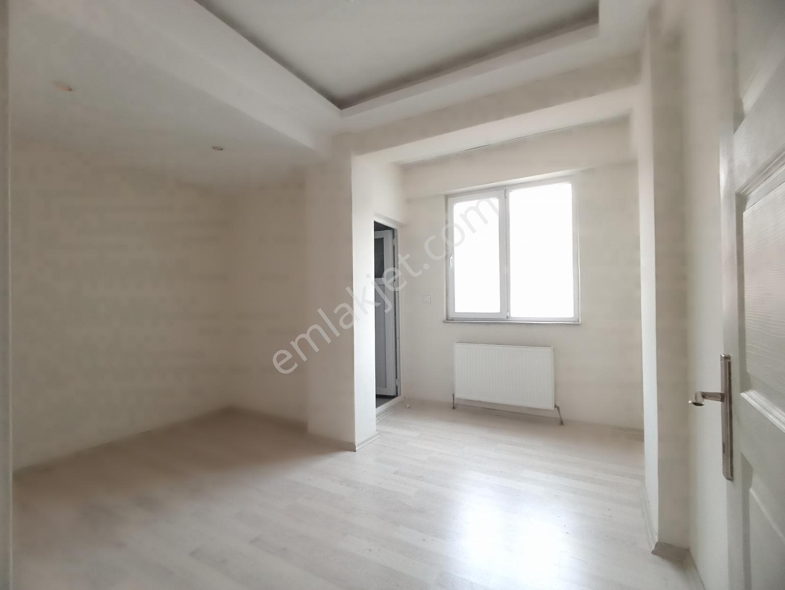 Farkmaraş Emlak Tan Aslanbey Mah. Kiralık 2+1 Geniş Daire - Görsel 12