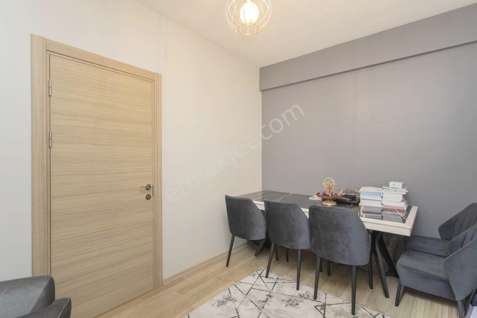 Küçükçiğlide Satılık 2+1 Doğalgazlı+balkonlu+asansörlü (serkan) - Görsel 10