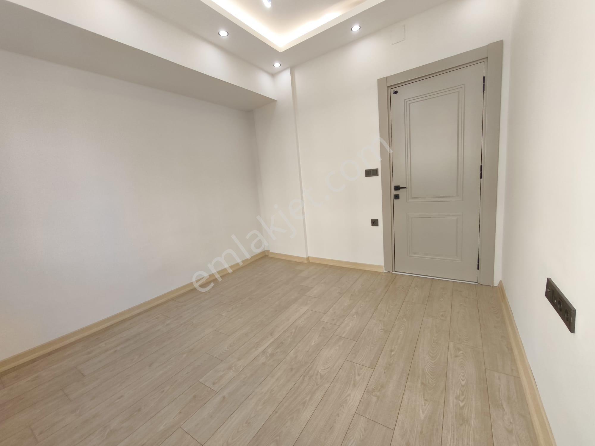 Adana Beyazevler Mah 3+1 Zemin Kat Ful Yapılı Masrafsız Satılık Daire - Görsel 4