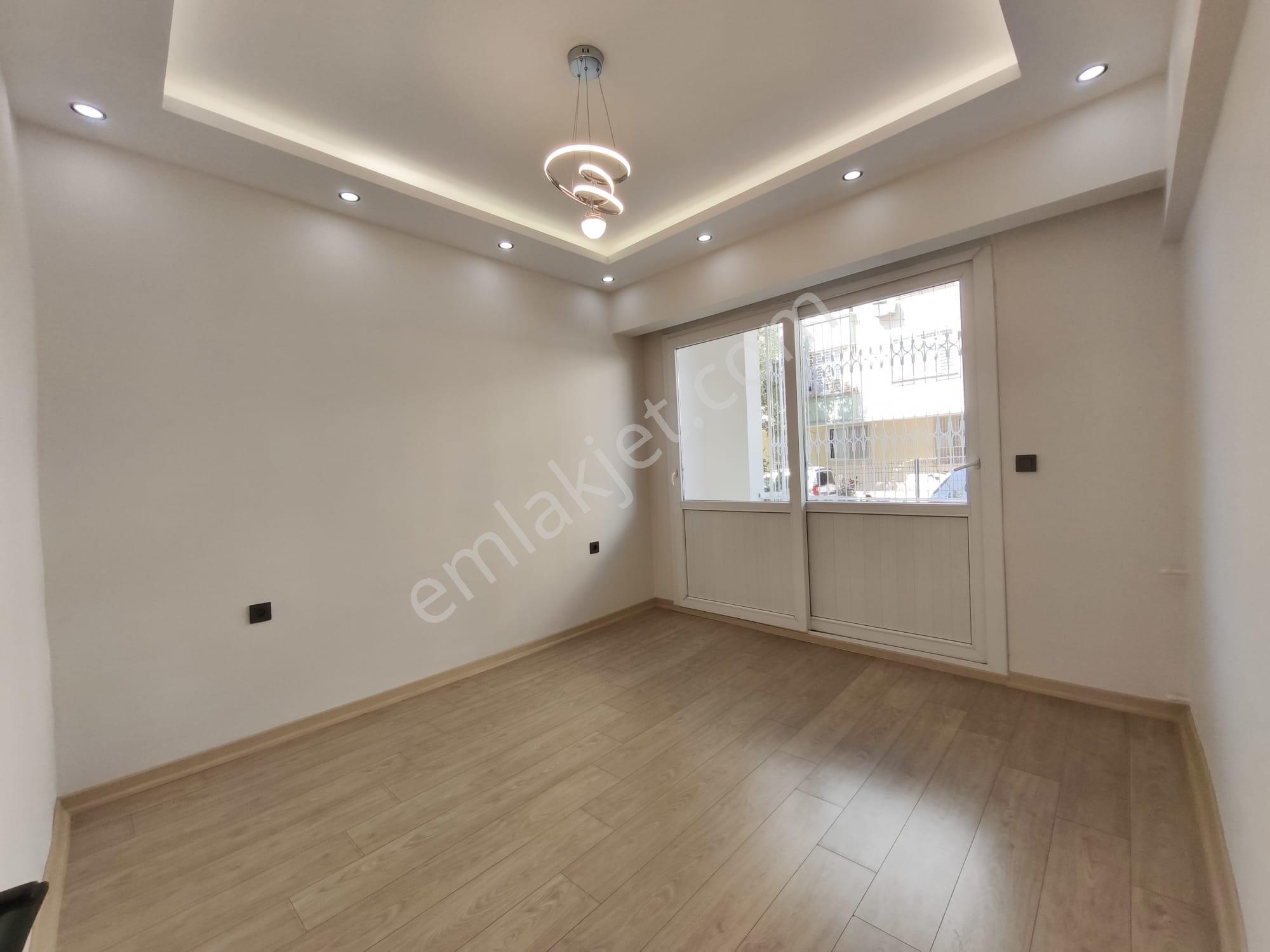 Adana Beyazevler Mah 3+1 Zemin Kat Ful Yapılı Masrafsız Satılık Daire - Görsel 8