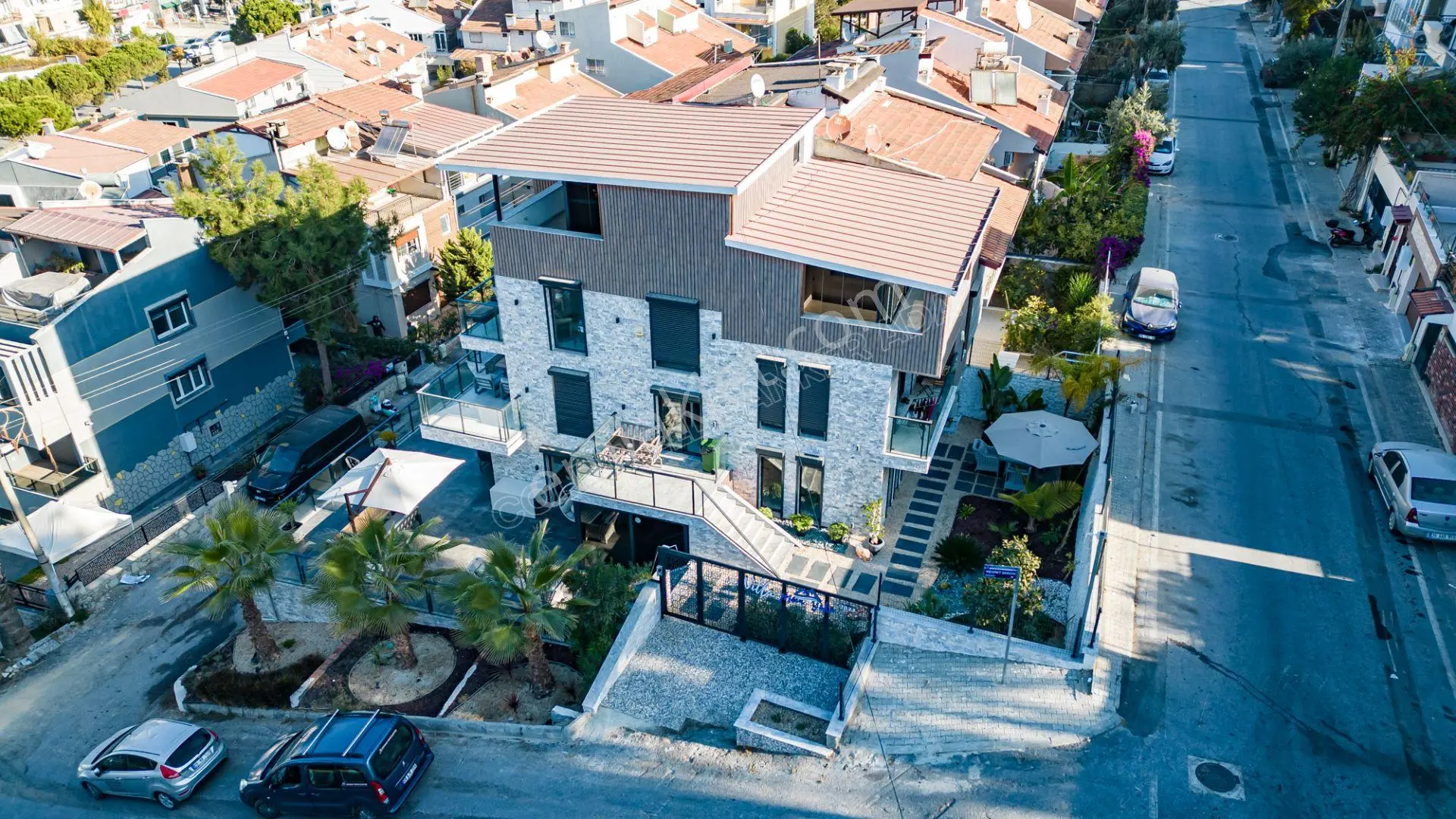 Kuşadası Deniz Manzaralı Ultra Lüks Satılık 5+2 Villa - Görsel 3