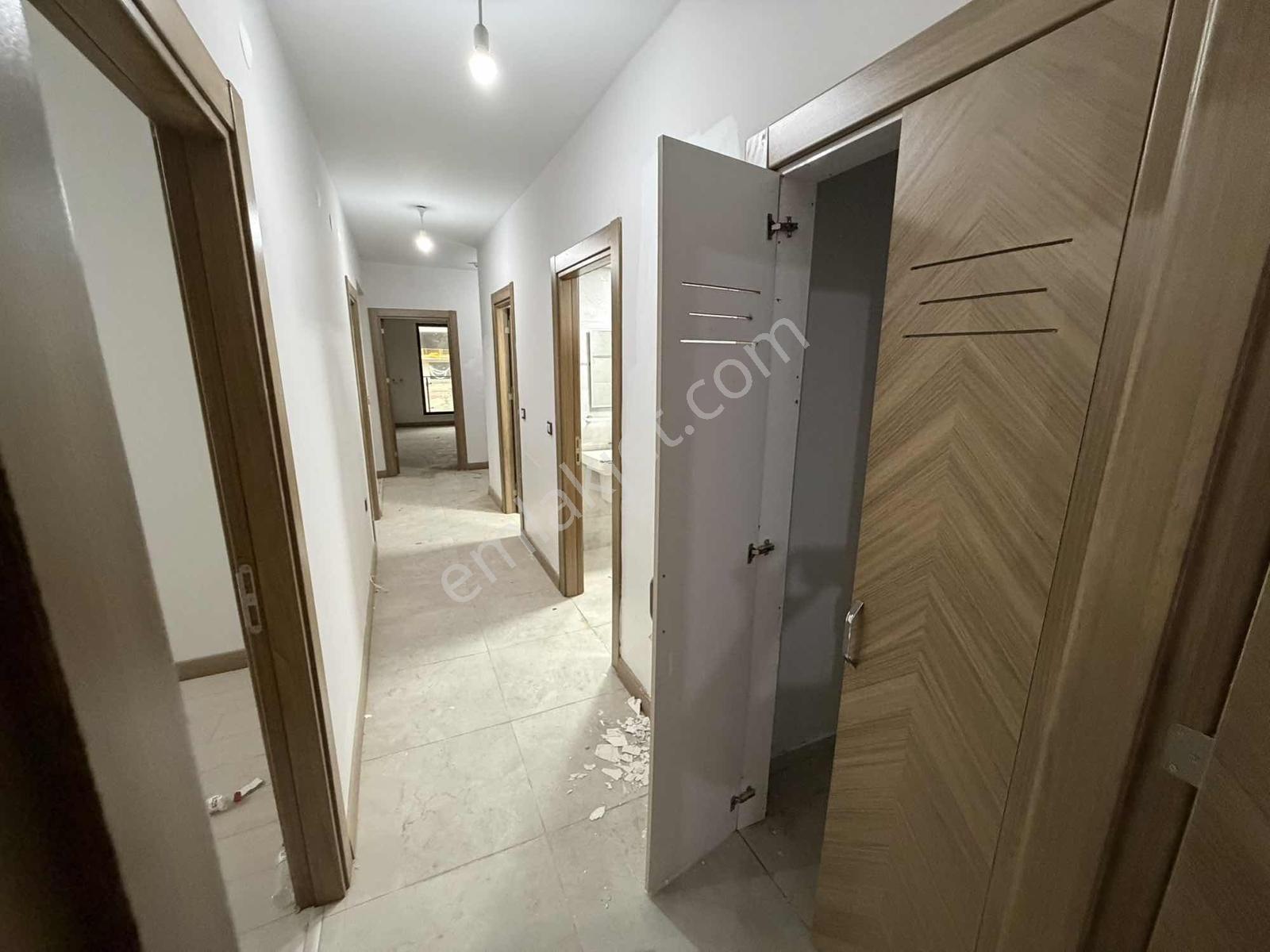 Güzelyalı Toki Konutları 3+1 Göl Manzaralı Satılık - Görsel 28