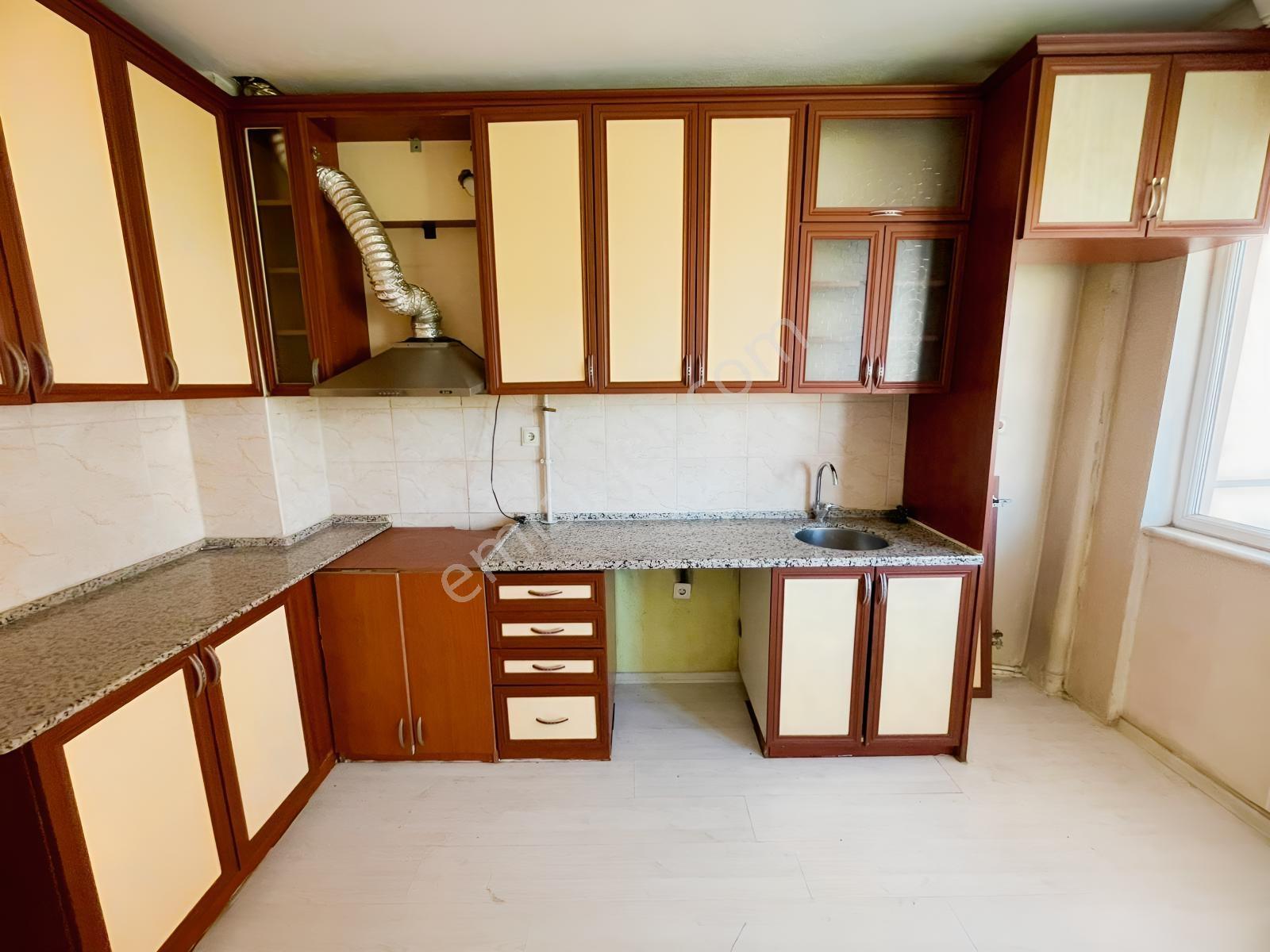 Nazilli Yeni Mah.ordu Cad. Doğal Gazlı 3+1 Kiralık Daire - Görsel 6
