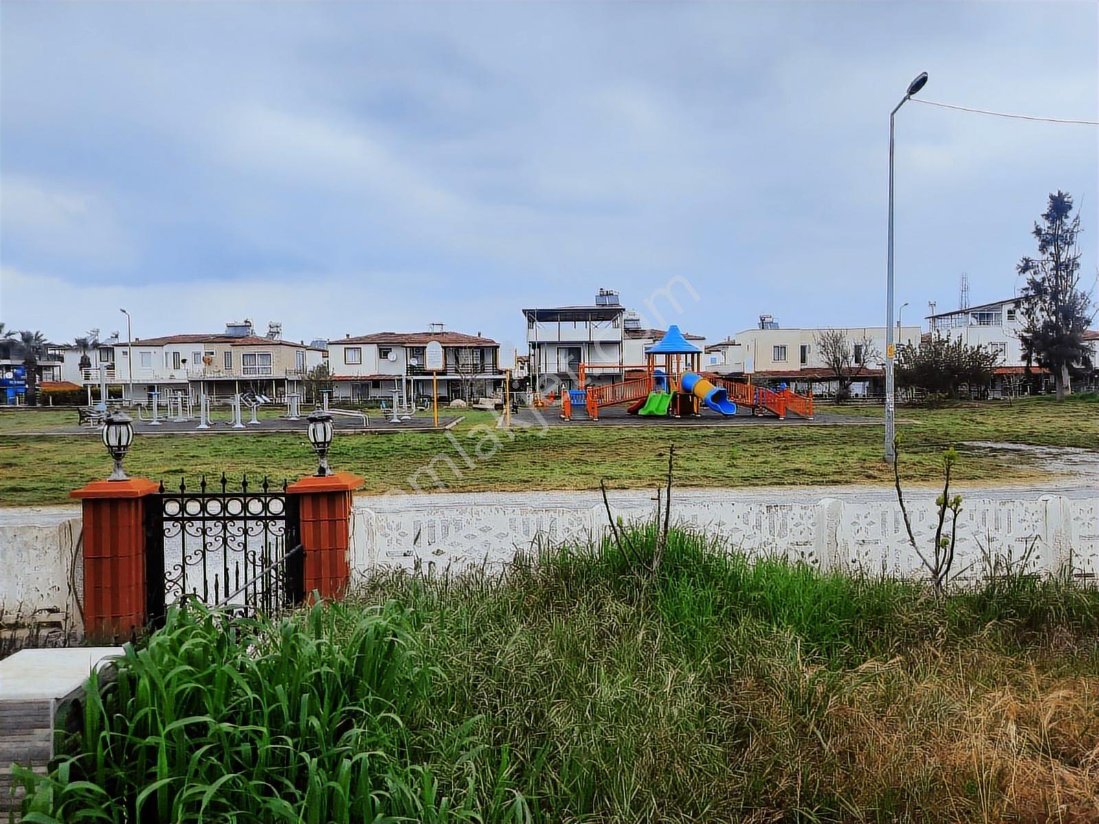 Denize 585 M Güzelçamlı Tire Kalamaki Sitesinde Köşe Villa - Görsel 13
