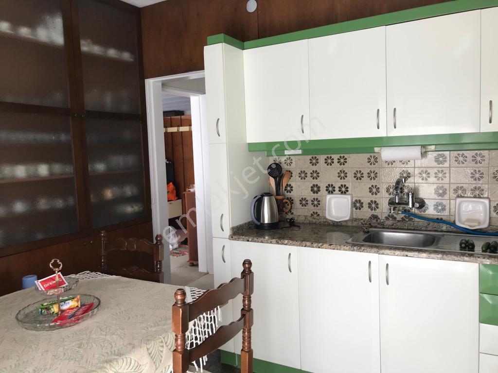 Mithat Paşa Caddesi Köprüde Muhteşem Yalı Dairesi İçi Yapılı Lüx Son Kat Teraslı - Görsel 22