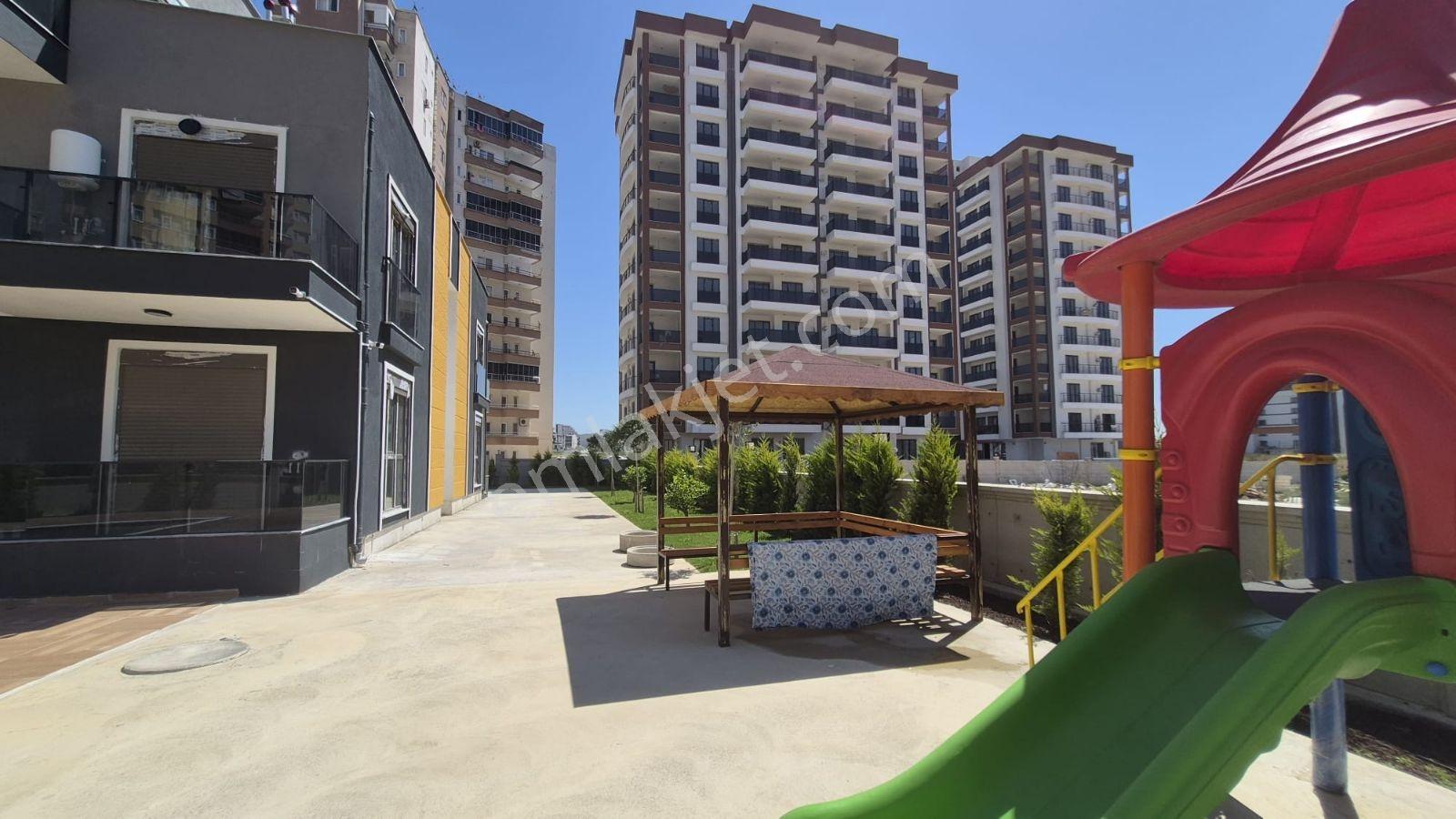 Altıntaş 40lık Yol 2. Parselde Site İçinde Havuzlu 1+1 Satılık - Görsel 2