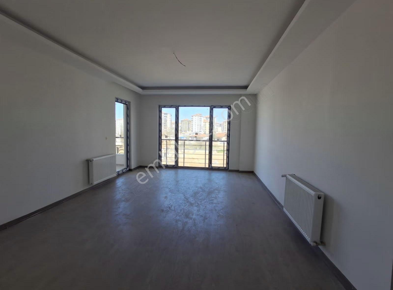 İkizler Gayrimenkul'den Yüz Akı Ana Yola Yakın Kiralık 3+1 Daire - Görsel 8