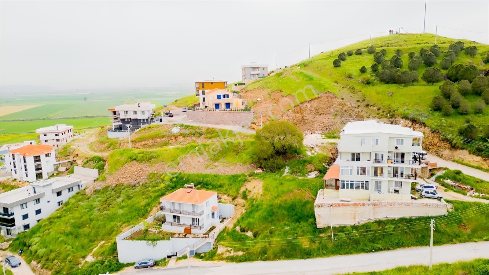 Foça Bağarasında Prestijli Konumda 30/60 İmarlı Özel Arsa - Görsel 14