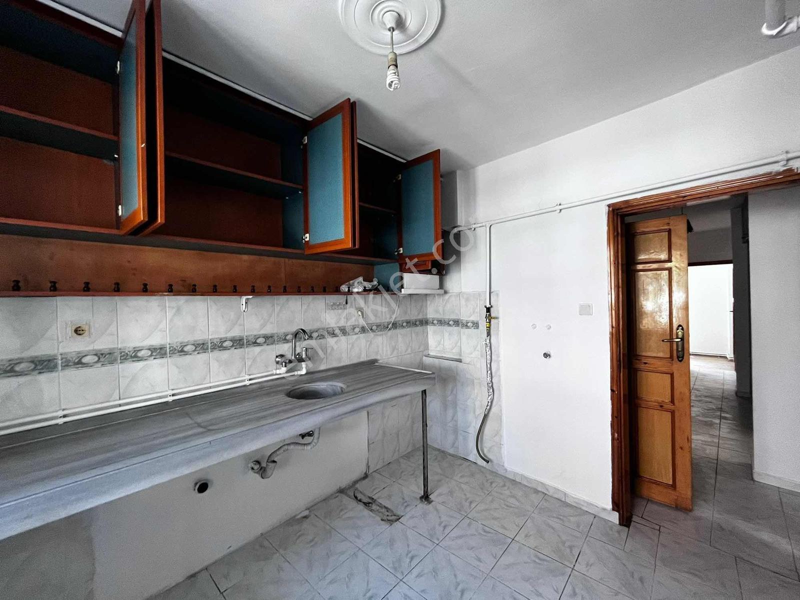 Balıkesir Karesi Kuvai Milliye Mahallesi Kiralık 3+1 Daire - Görsel 17