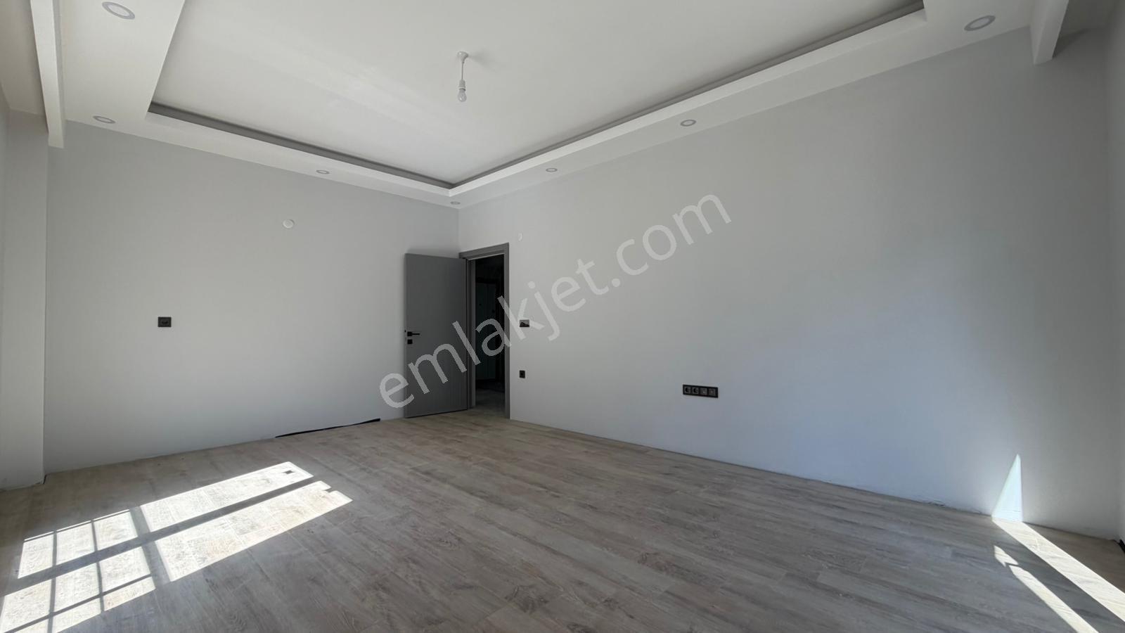 Tekirdağ Atatürk Mh Havuzlu Site İçersinde Satılık Lüx 2+1 Daire - Görsel 15