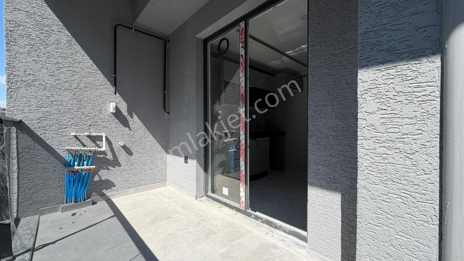 Tekirdağ Atatürk Mh Havuzlu Site İçersinde Satılık Lüx 2+1 Daire - Görsel 3