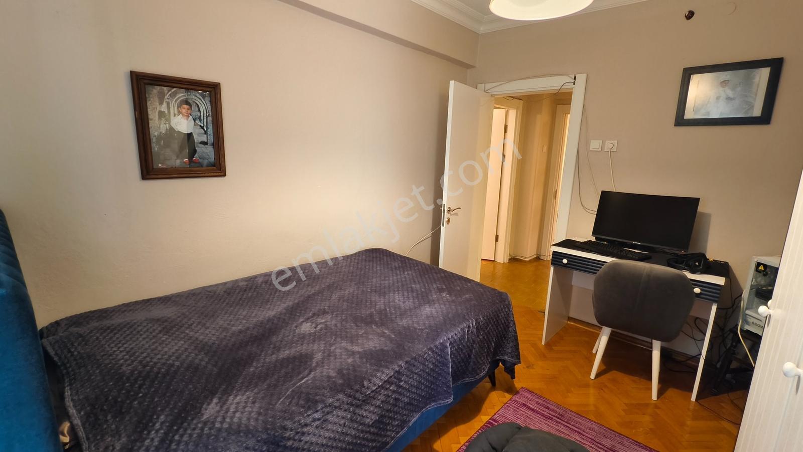 Uğur Şahin'den İzmit Merkezde Satılık Arakat 3+1 14om² Daire - Görsel 16