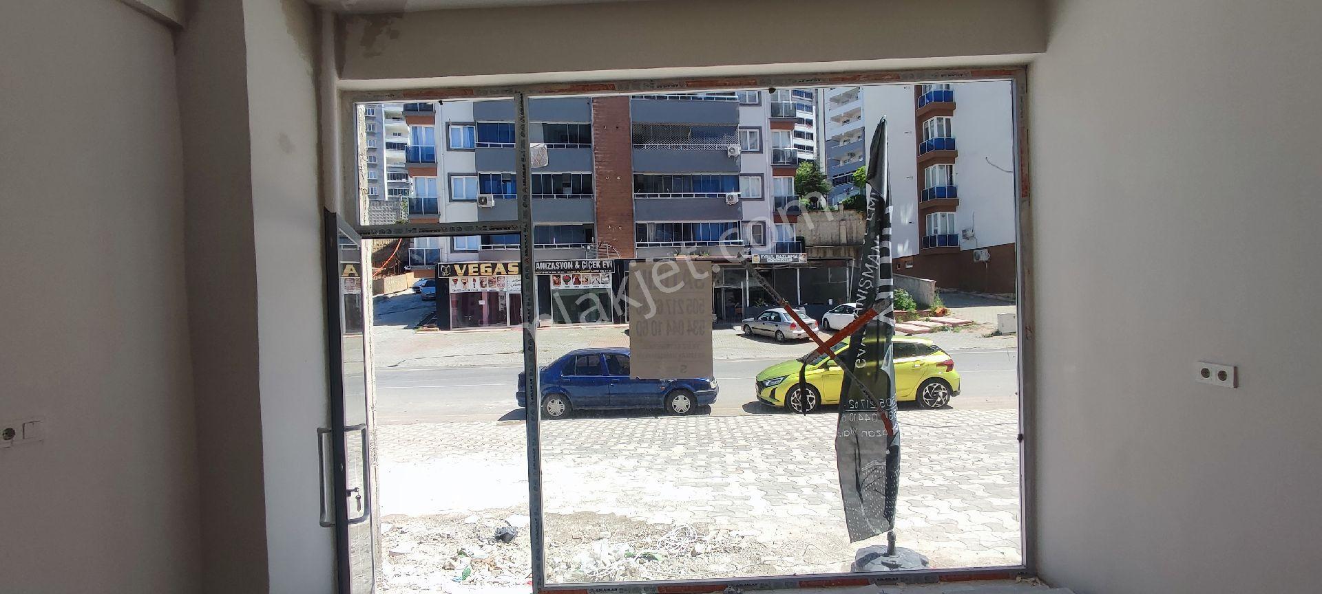 Yıldız Emlakan Satılık Bacalı Ve Bacasız Dükkan Ve İşyerleri - Görsel 4