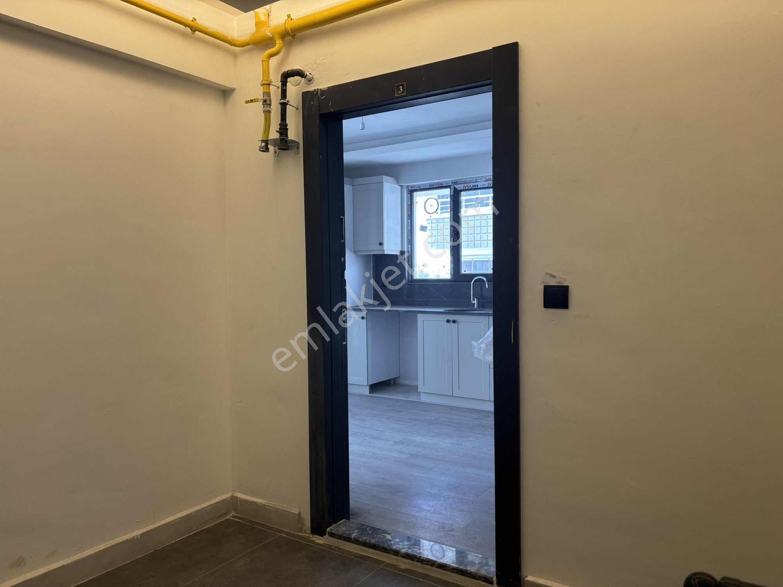 Remax Yasir | Atakum Yeni Mah. Tramvay Altında Sıfır Kiralık 1+1 - Görsel 19