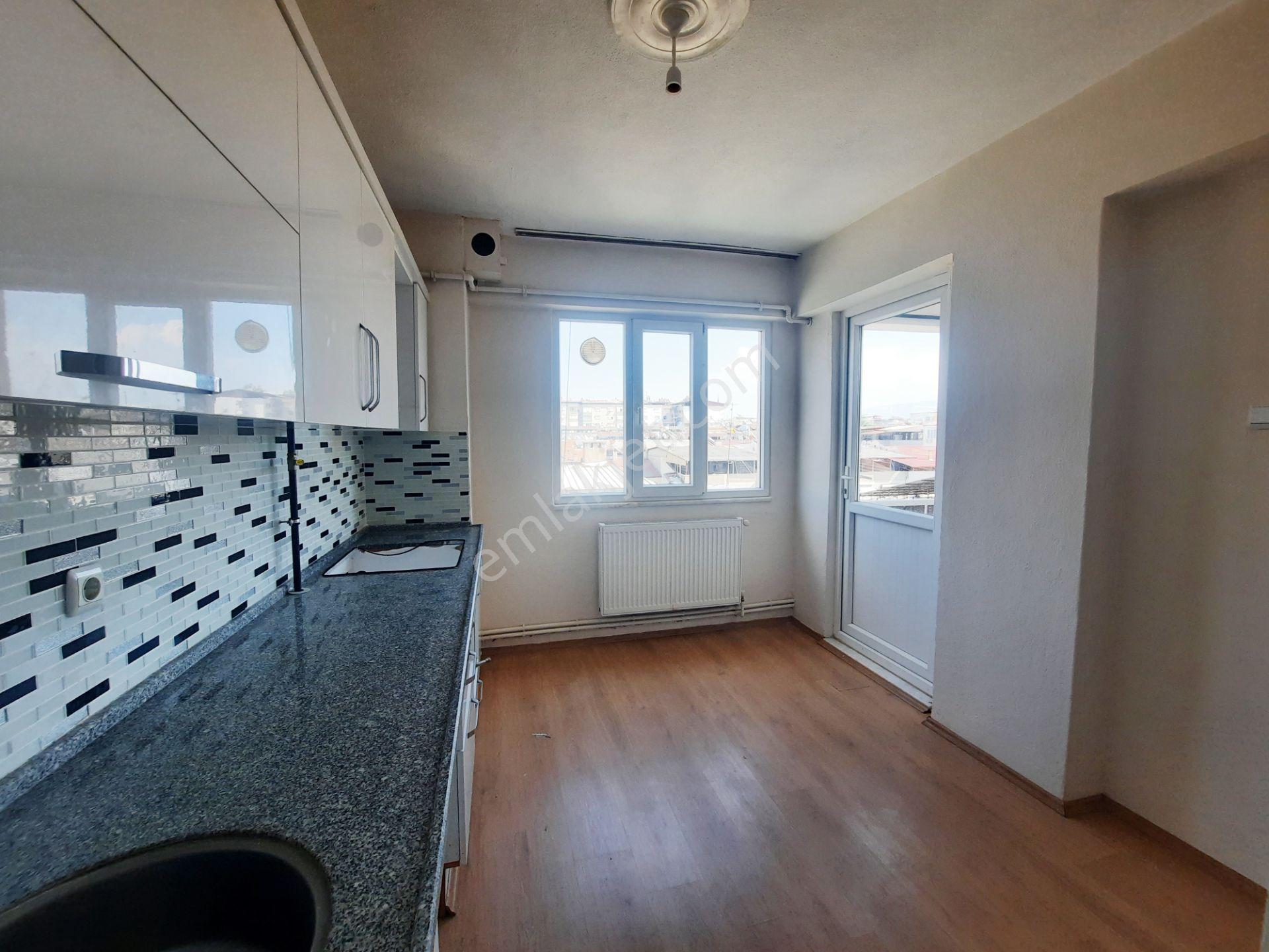 Şehir Merkezinde Asansörlü, Doğalgazlı 4.kat Daire.. - Görsel 13