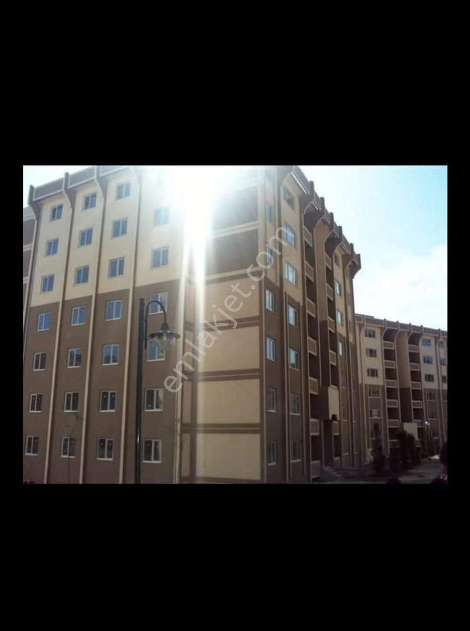 Adalet Gold Group Emlak'tan Satılık Daire 2.etap Tokide 3+1 Site İçerisinde Giriş Kat Uygun Fiyata - Görsel 3