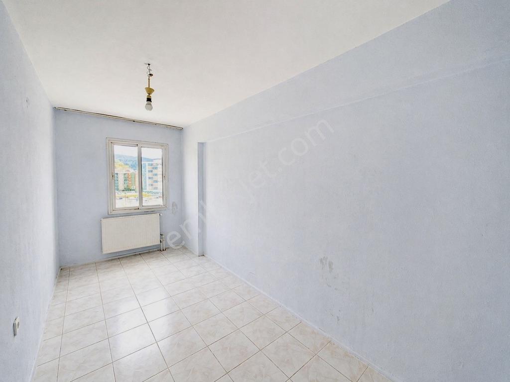 Buca Batı Girişinde I Site İçi,asansörlü,ferah Ve Aydınlık Daire - Görsel 6