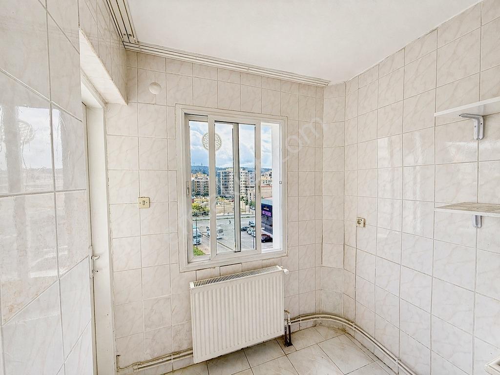 Buca Batı Girişinde I Site İçi,asansörlü,ferah Ve Aydınlık Daire - Görsel 7