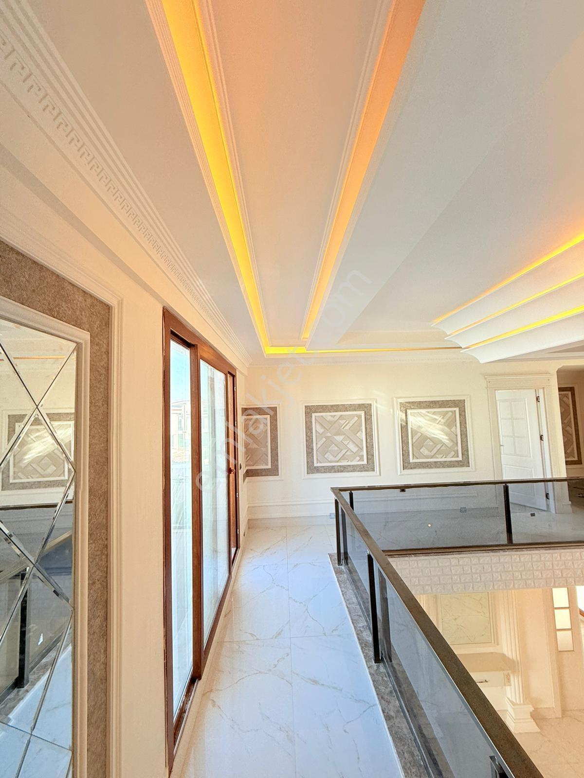 Beyazsaray Villalarında Ekstra Masraflı 7+1 Satılık Havuzluvilla - Görsel 9