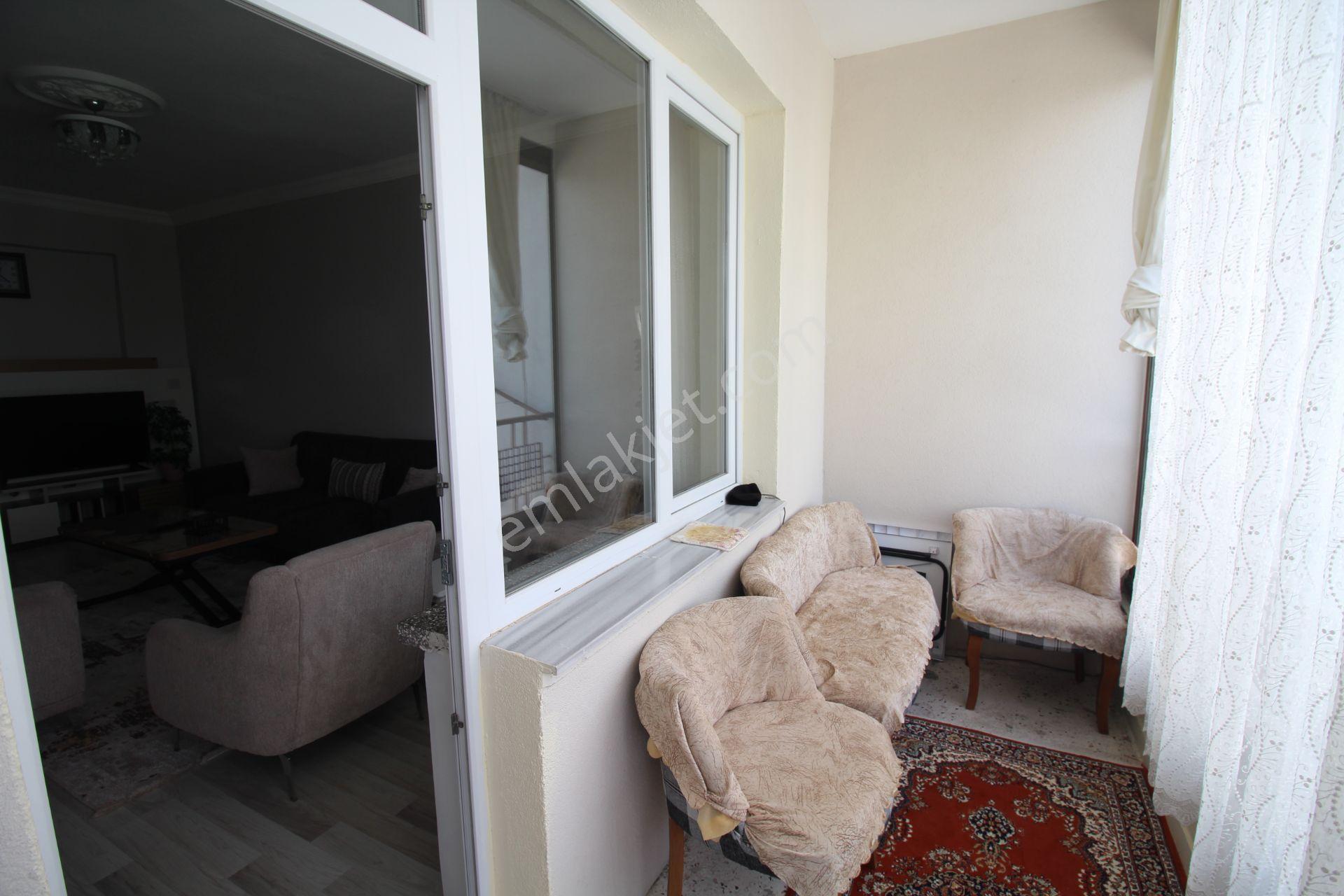 Aksaray Fatih Mahallesi Atasaray Cami Civarı 3+1 Satılık Bakımlı Daire - Görsel 16