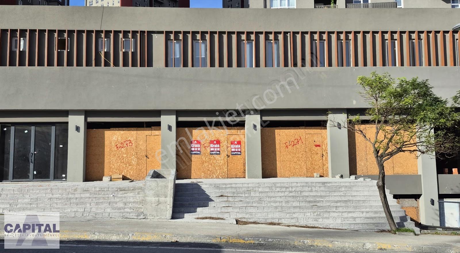 Ödül İstanbul Sitesi Bulvar Üzeri 2 Katlı Satılık Dükkan