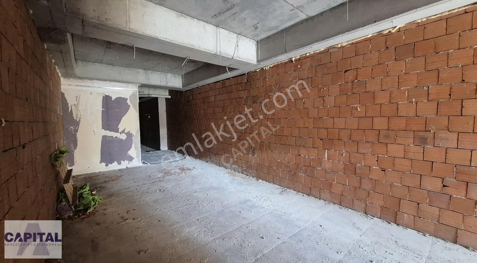 Ödül İstanbul Sitesi Bulvar Üzeri 2 Katlı Kiralık Dükkan - Görsel 9