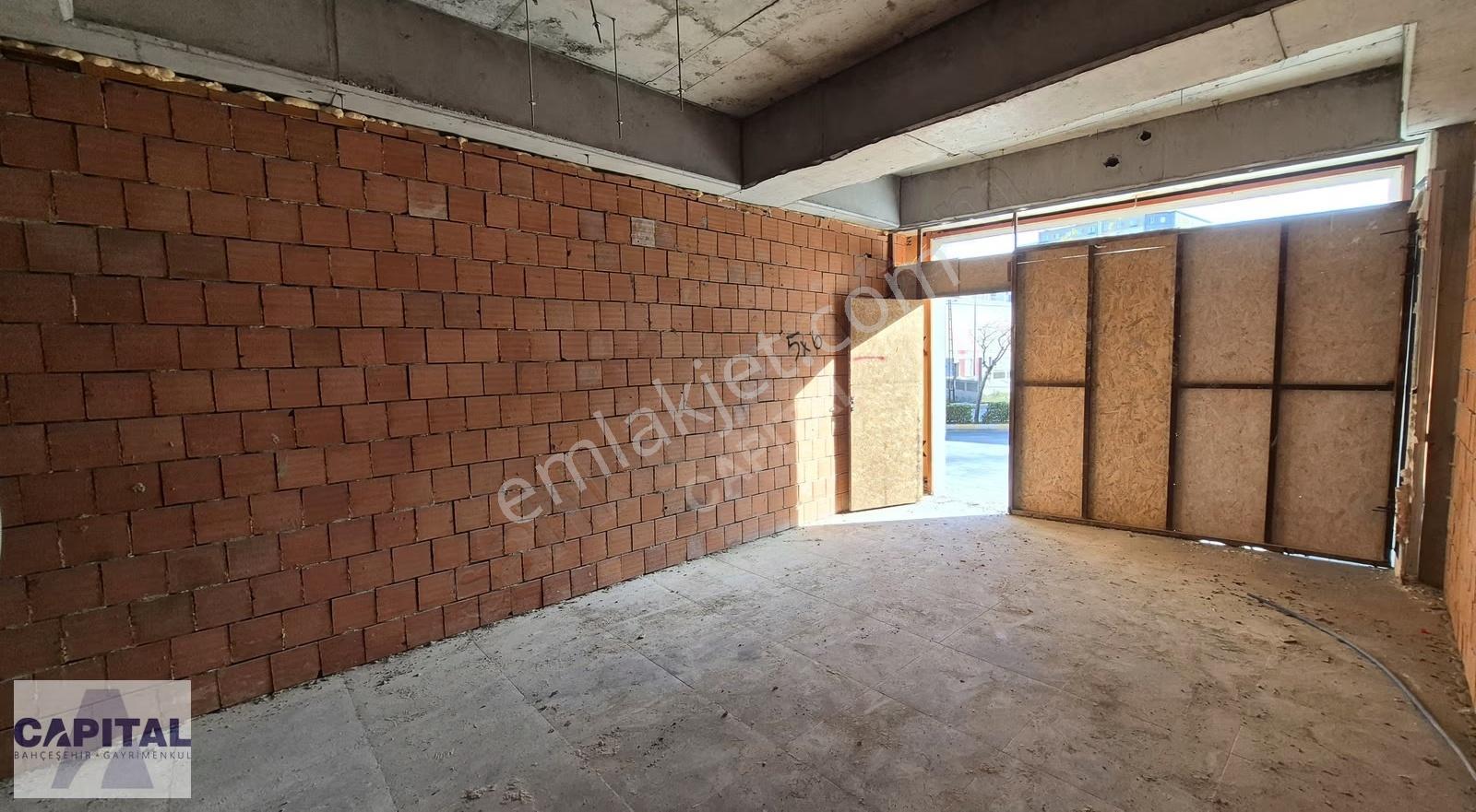 Ödül İstanbul Sitesi Bulvar Üzeri 2 Katlı Kiralık Dükkan - Görsel 14