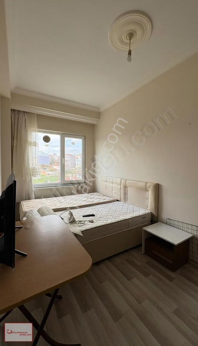 Uğurman Emlak'tan Önü Açık Balkonlu 2+0 Eşyalı Daire - Görsel 5