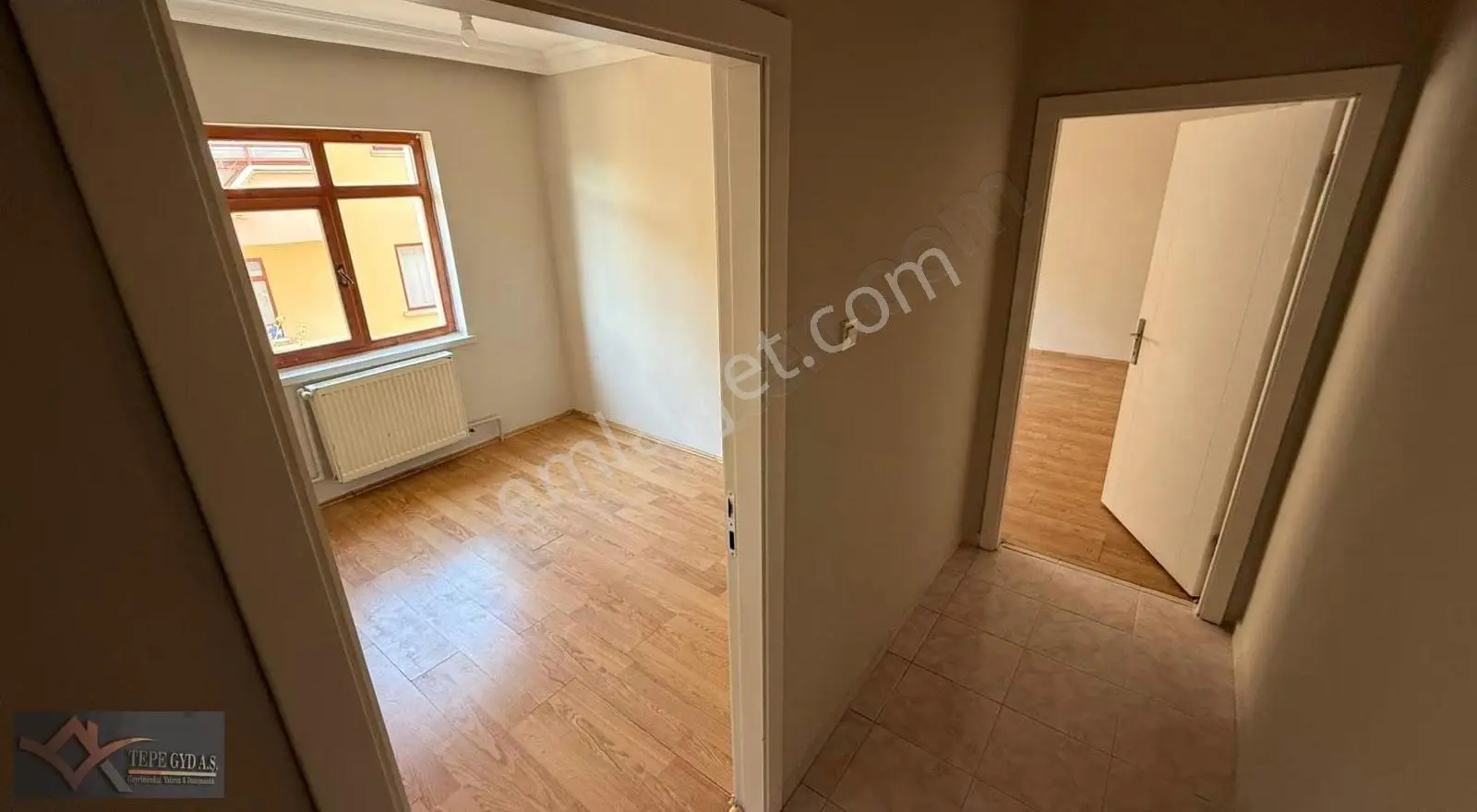 Tepe Gayrimenkulden Arakat 3+1 Geniş Güneydoğu Cephe - Görsel 5