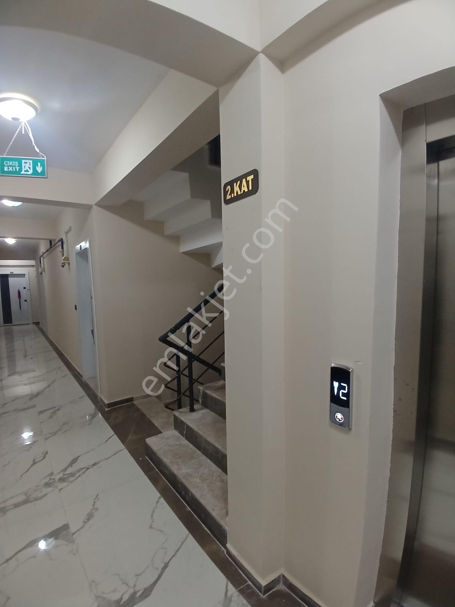 Yerden Isıtmalı Lüx 1+1 Ara Kat Merkezi Konum - Görsel 23