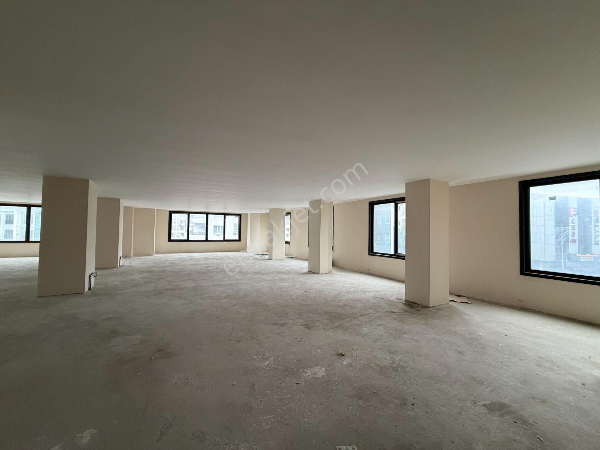 Maltepe Atatürk Cd Üzeri Prestijli Plaza Katı 300 M2 ! - Görsel 12