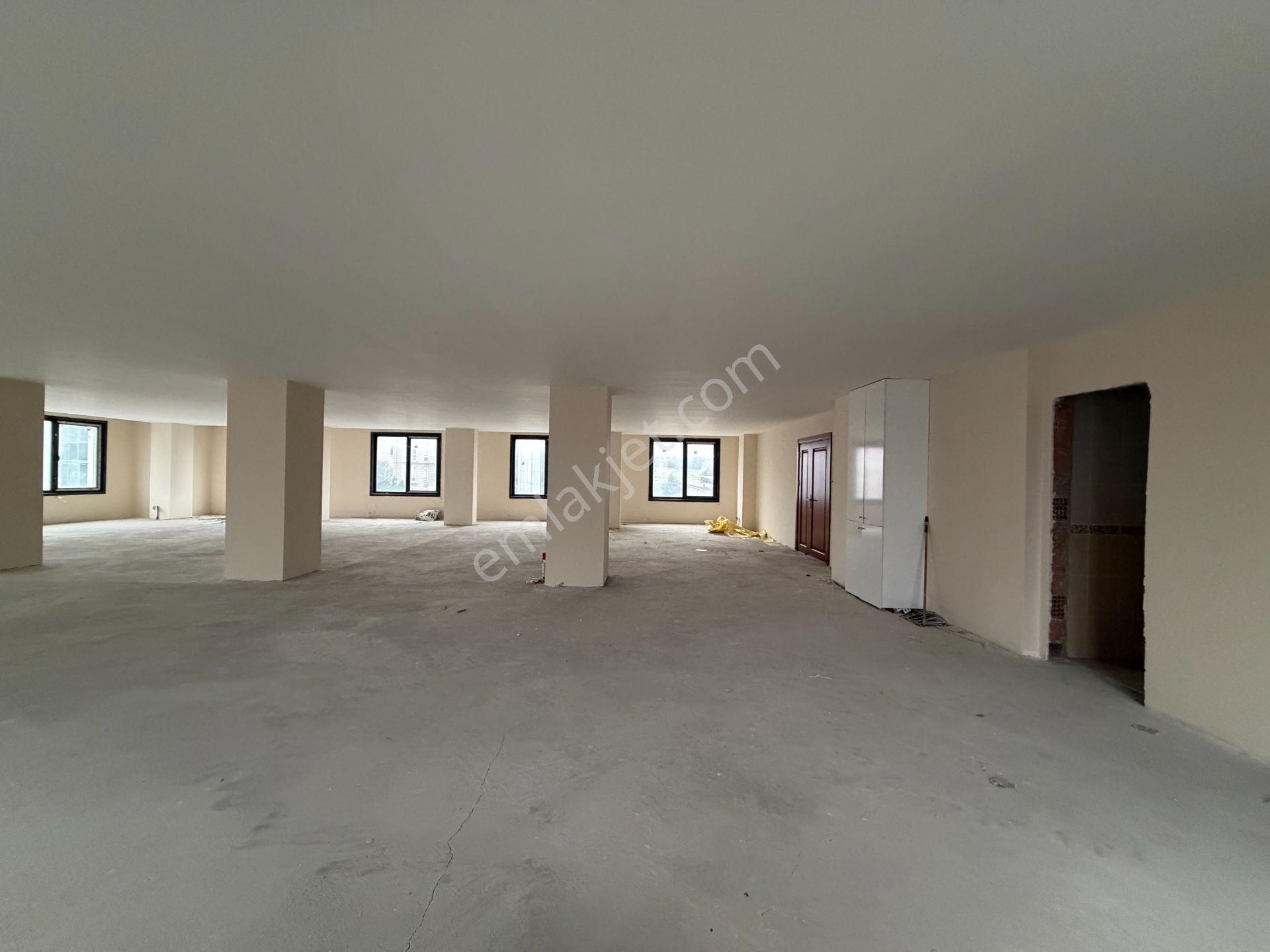 Maltepe Atatürk Cd Üzeri Prestijli Plaza Katı 300 M2 ! - Görsel 9