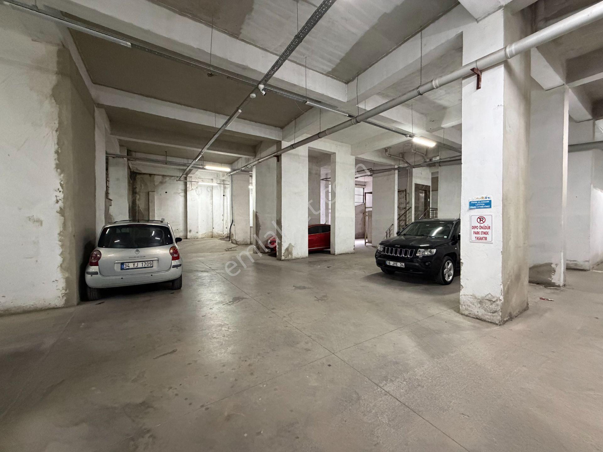 Maltepe Atatürk Cd Üzeri Prestijli Plaza Katı 300 M2 ! - Görsel 24