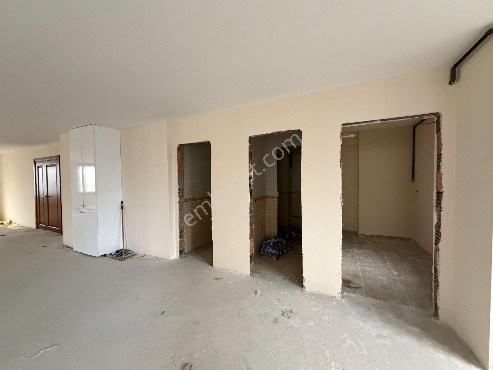 Maltepe Atatürk Cd Üzeri Prestijli Plaza Katı 300 M2 ! - Görsel 14