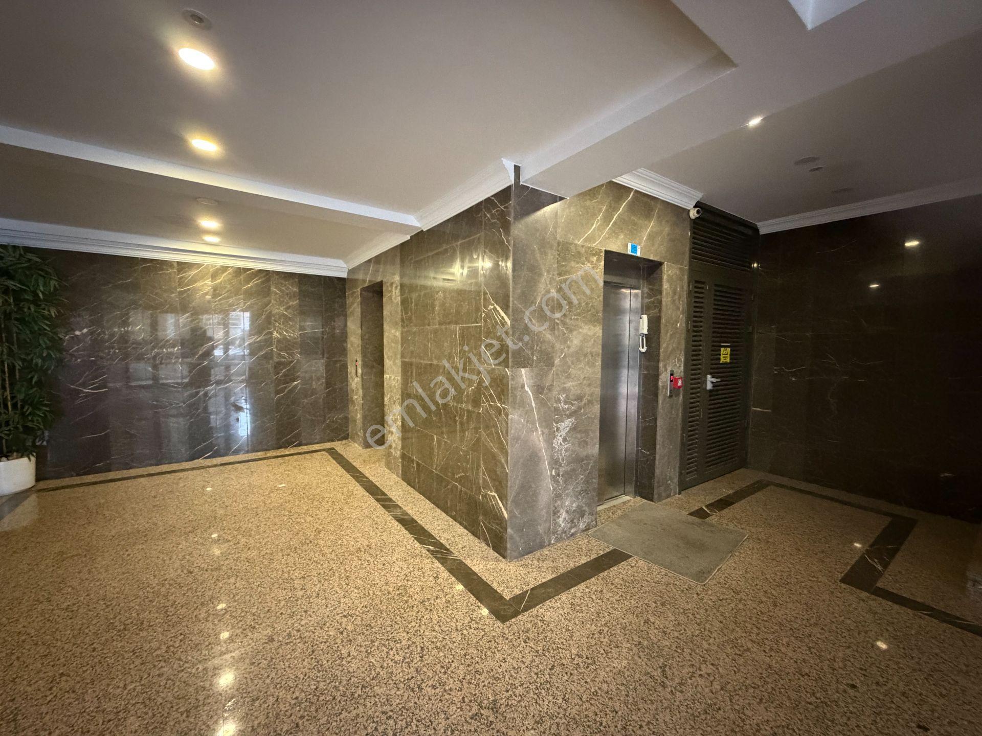 Maltepe Atatürk Cd Üzeri Prestijli Plaza Katı 300 M2 ! - Görsel 33