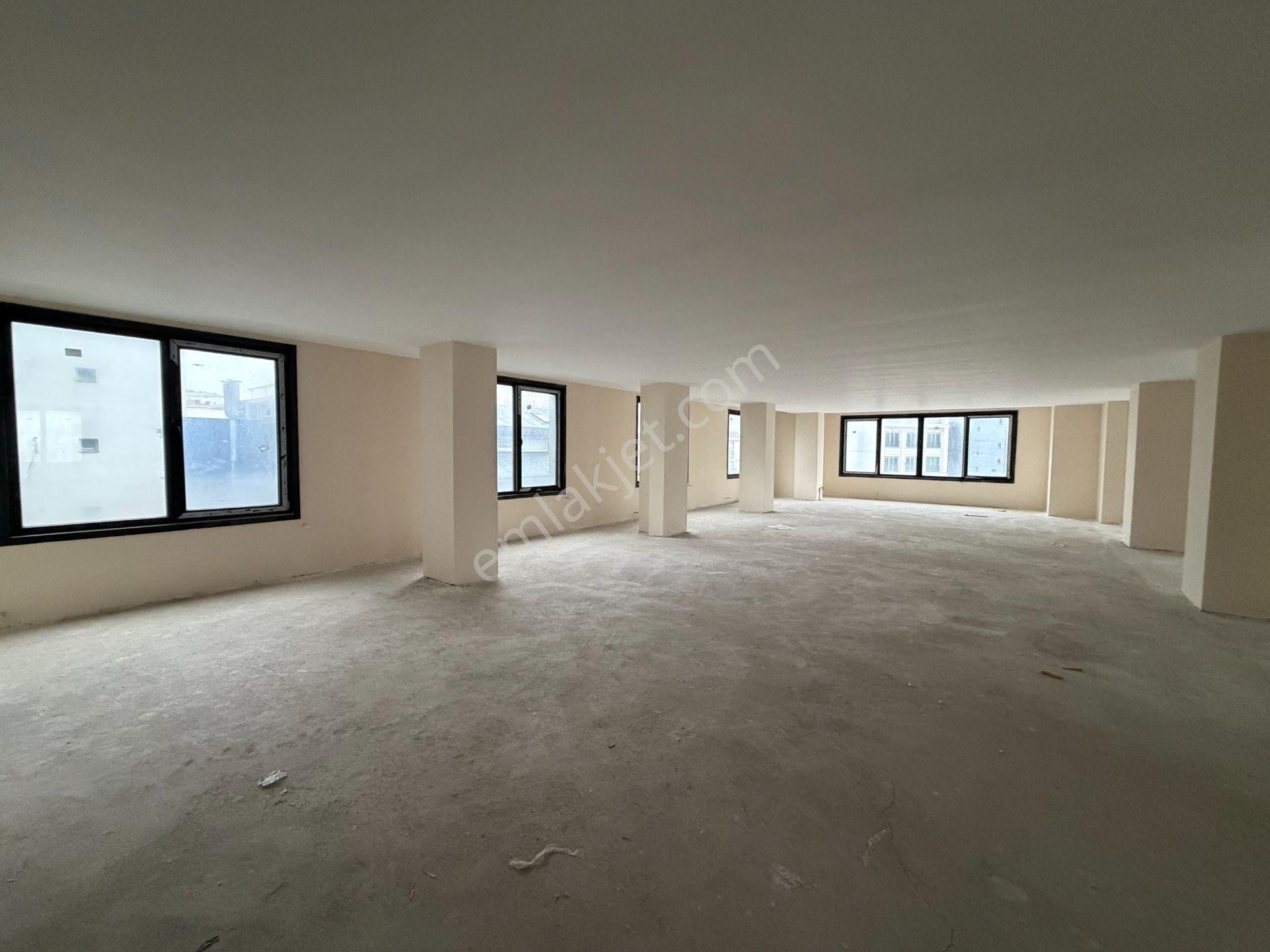 Maltepe Atatürk Cd Üzeri Prestijli Plaza Katı 300 M2 ! - Görsel 11