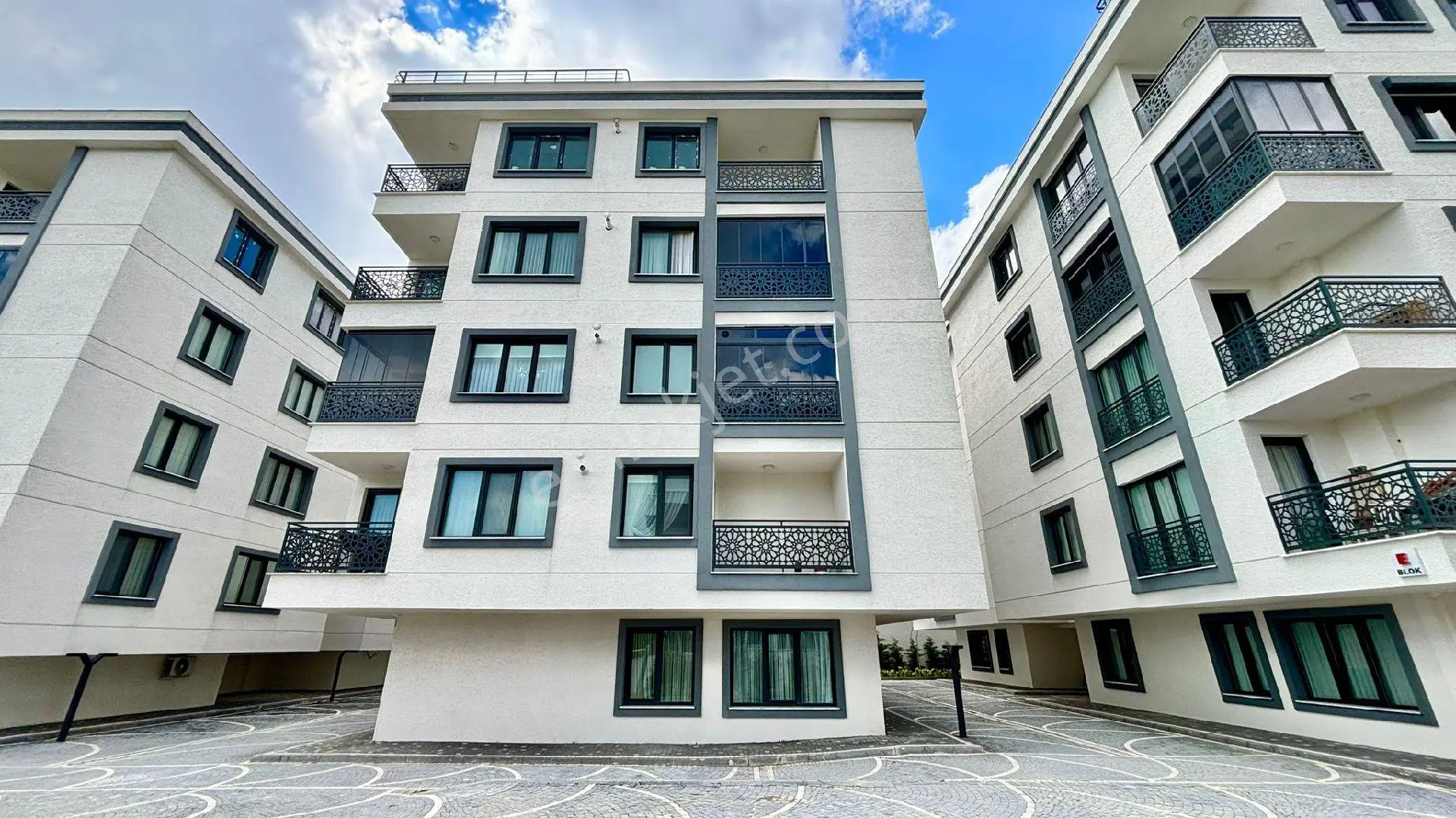 Büyükçekmece Gürpınar Atakent 2 Sitesi’nde Sıfır | 2+1 | Yerden Isıtmalı | Otoparklı | Premium Daire - Görsel 2