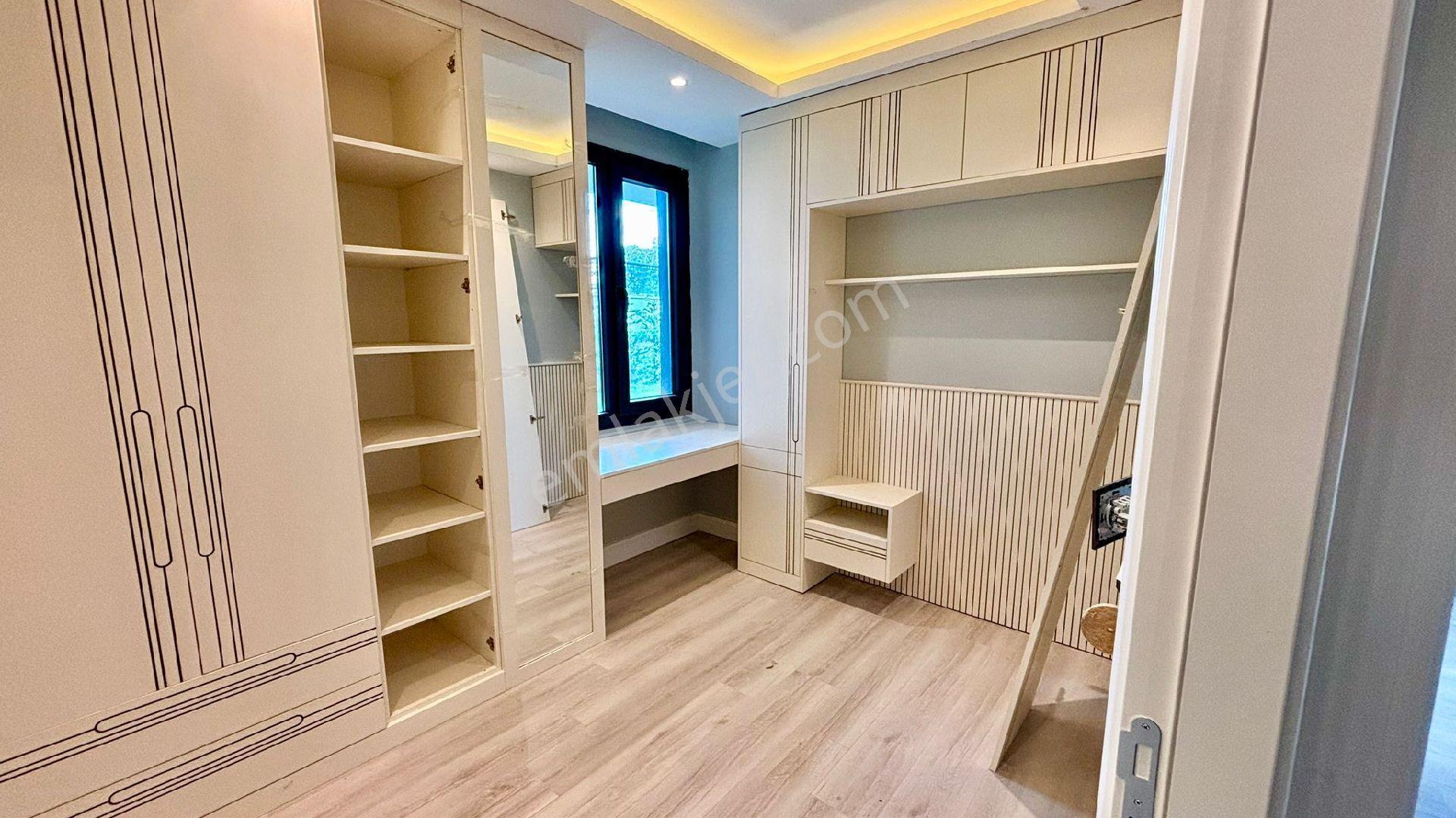 Büyükçekmece Gürpınar Atakent 2 Sitesi’nde Sıfır | 2+1 | Yerden Isıtmalı | Otoparklı | Premium Daire - Görsel 21